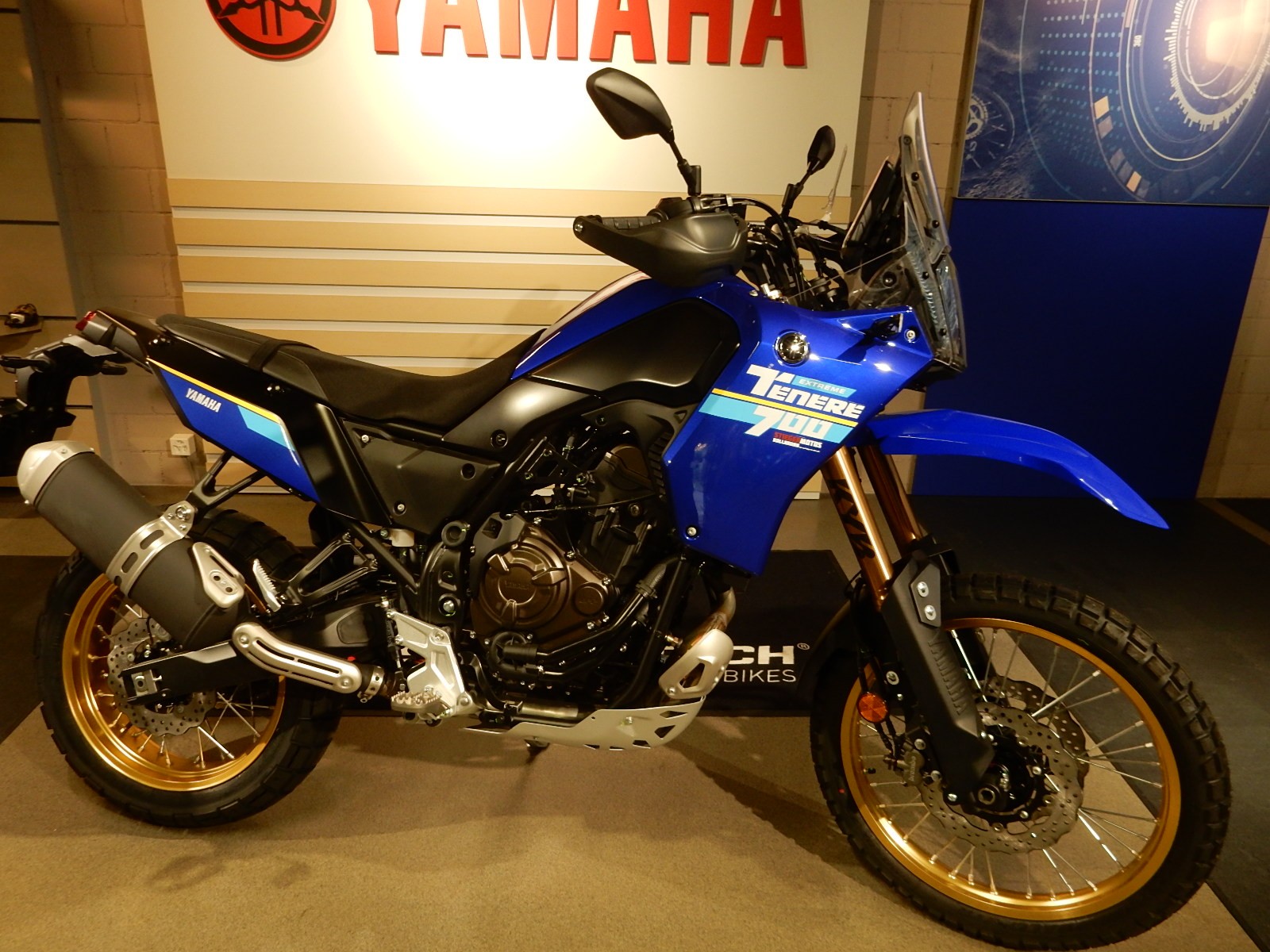 YAMAHA Extreme