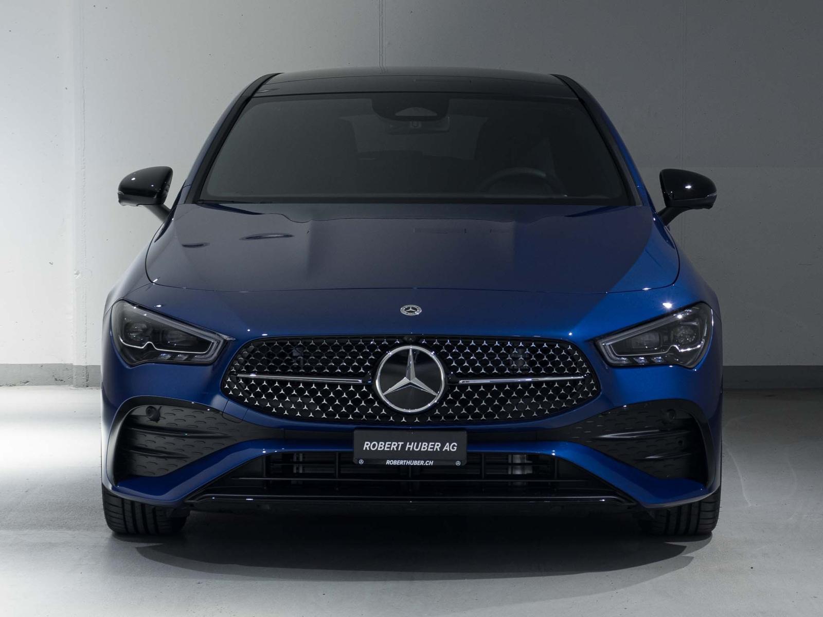 MERCEDES-BENZ CLA 220 d Shooting Brake-image-2