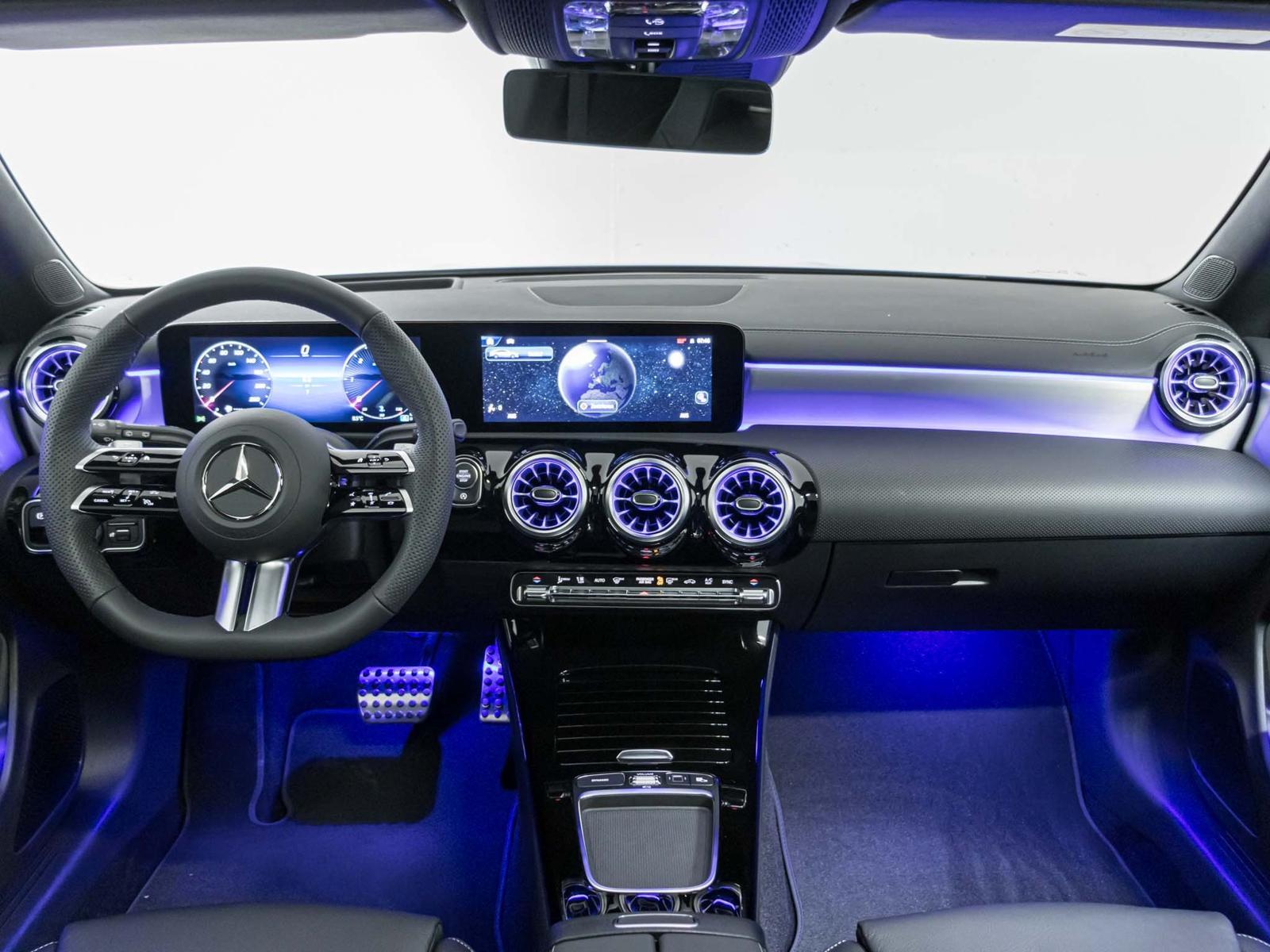 MERCEDES-BENZ CLA 220 d Shooting Brake-image-11
