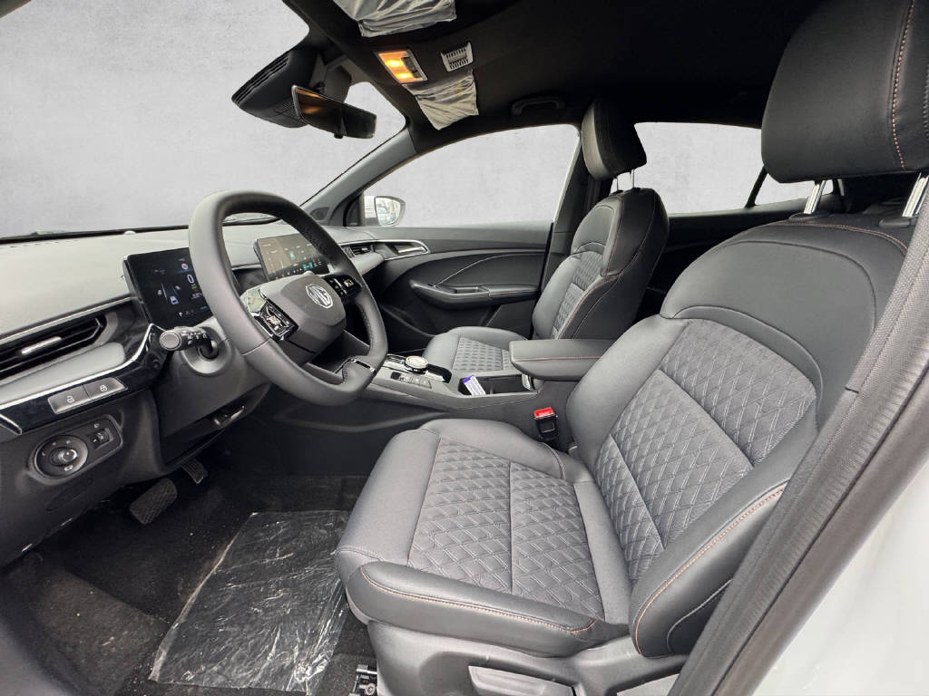 MG 3 1.5 Hybrid Luxury-image-7