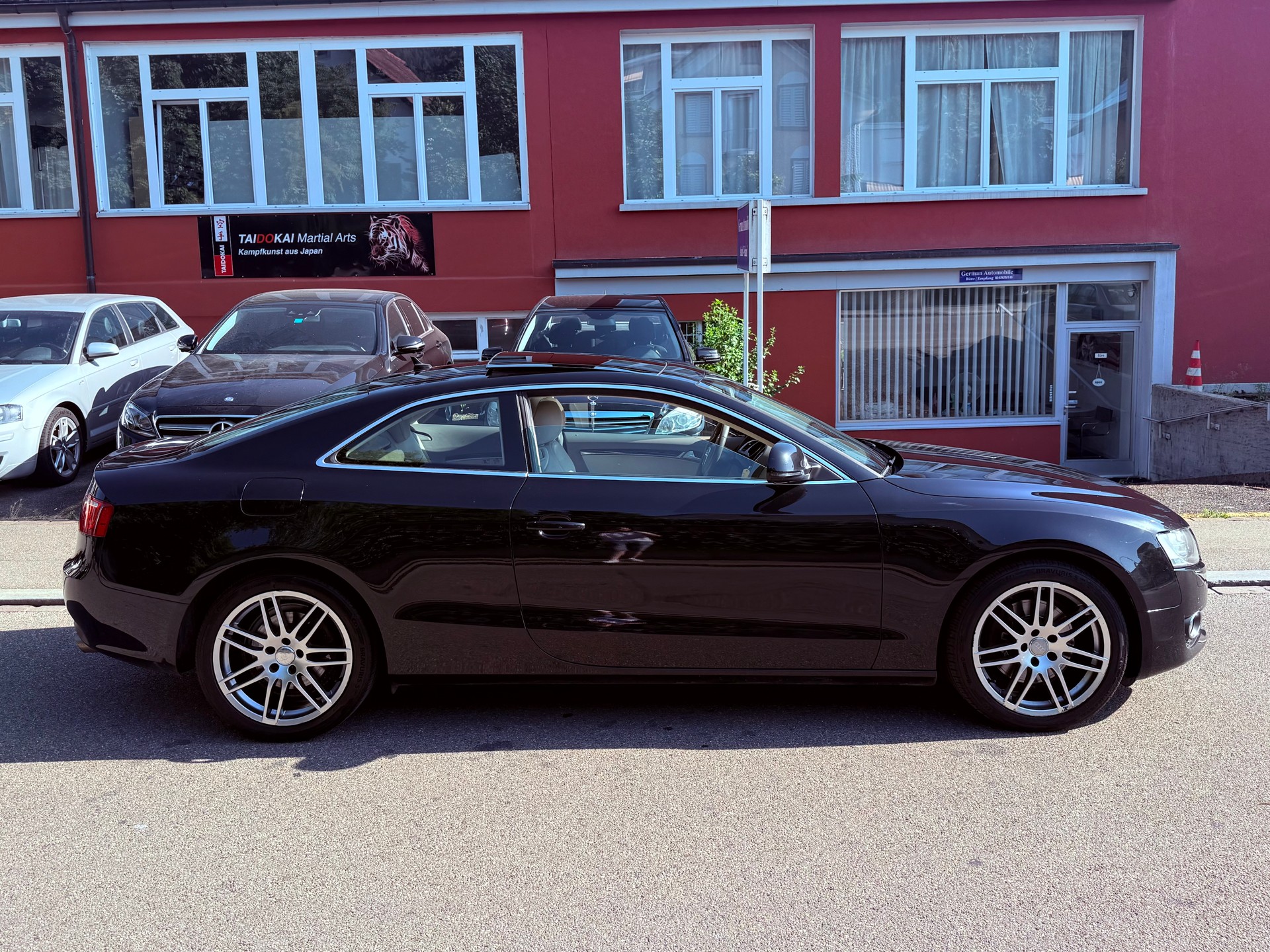 AUDI A5 Coupé 3.2 FSI quattro tiptronic-image-4