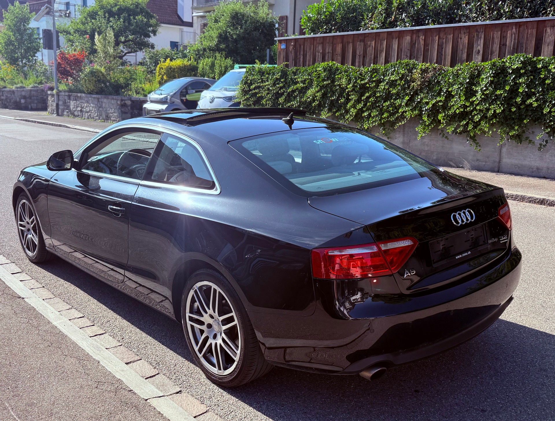 AUDI A5 Coupé 3.2 FSI quattro tiptronic-image-3