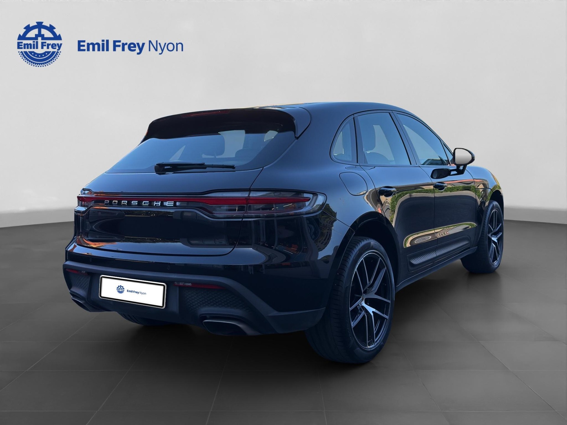 PORSCHE Macan 2.0-image-5