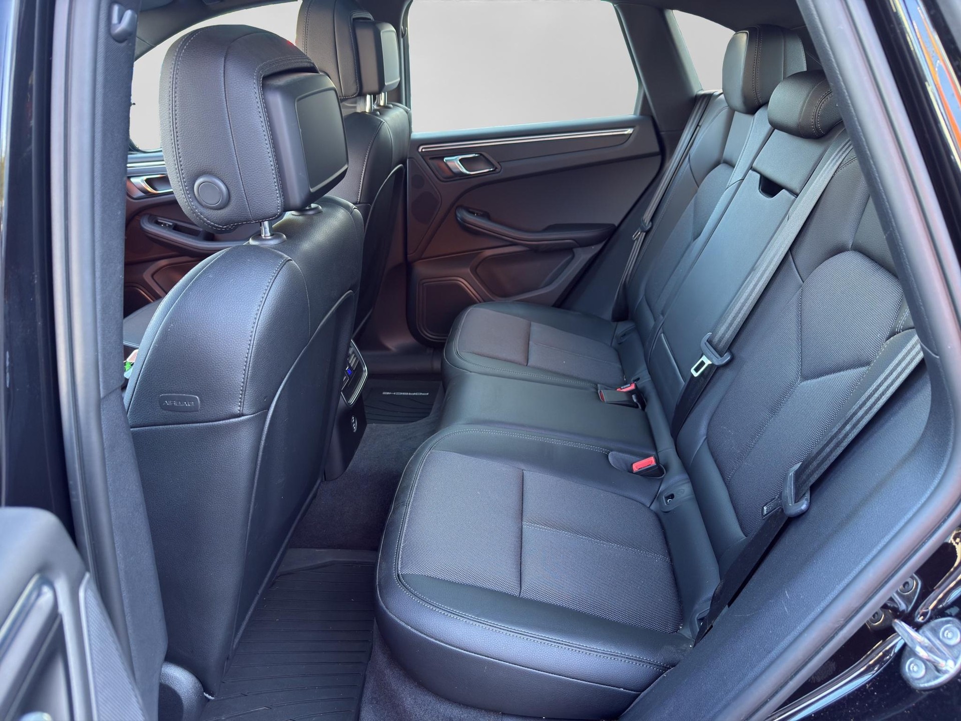 PORSCHE Macan 2.0-image-6
