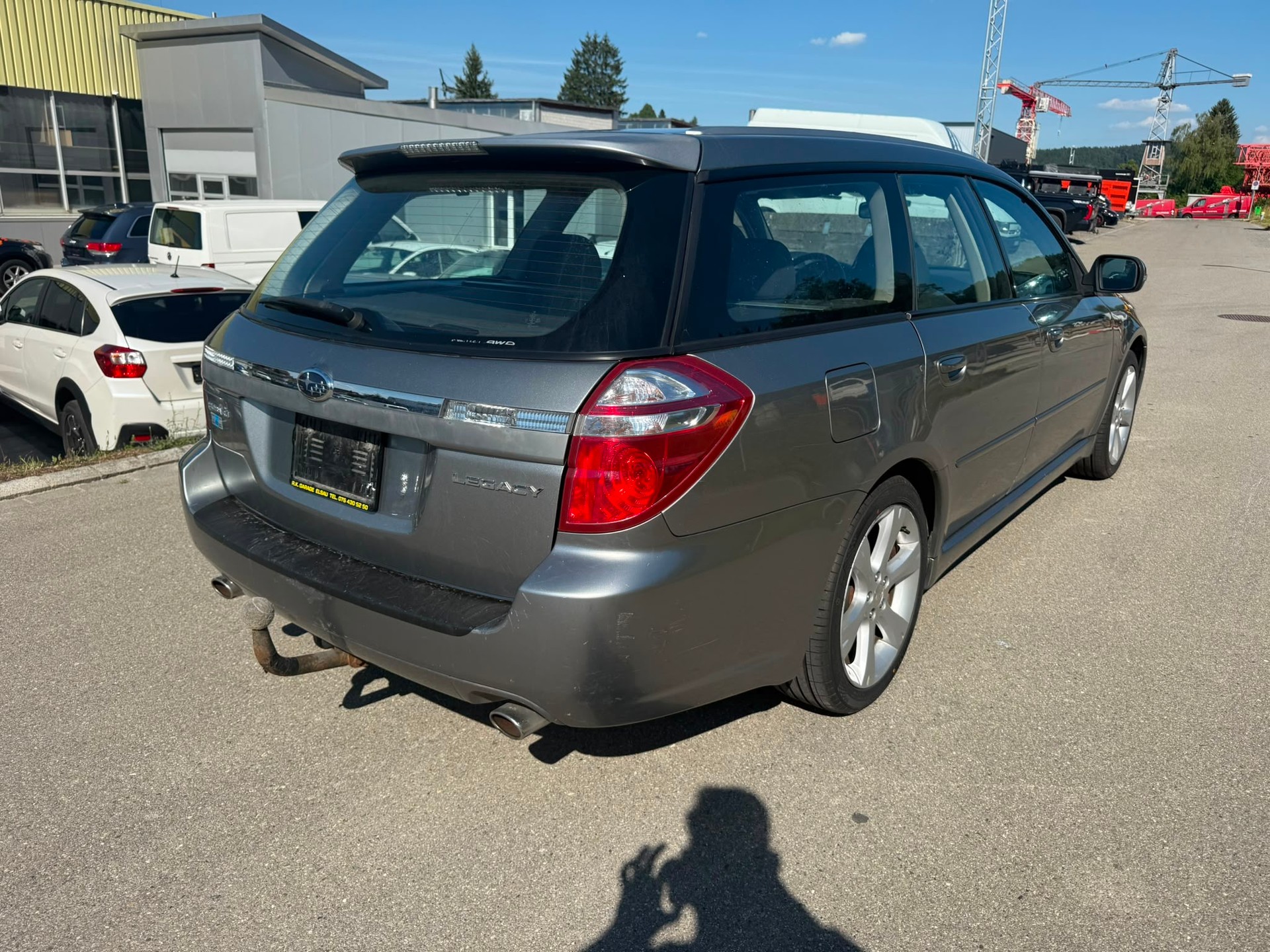 SUBARU Legacy 2.0R AWD Swiss-image-4