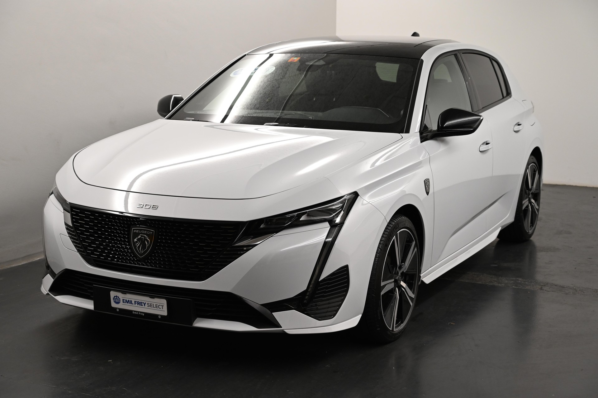 PEUGEOT 308 1.6 PHEV 225 GT-image-0