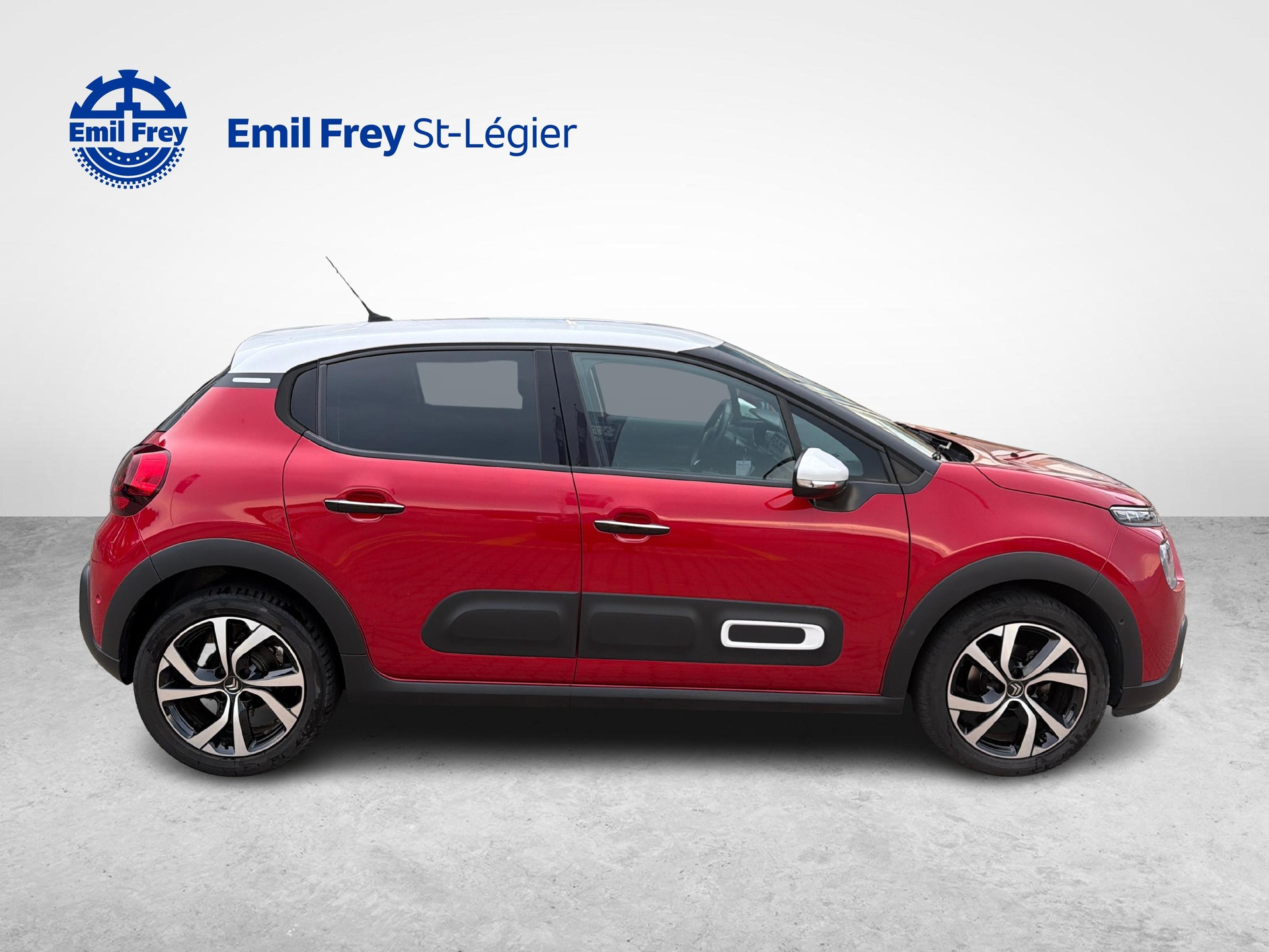 CITROEN C3 1.2 PureTech Shine-showroom-element-1