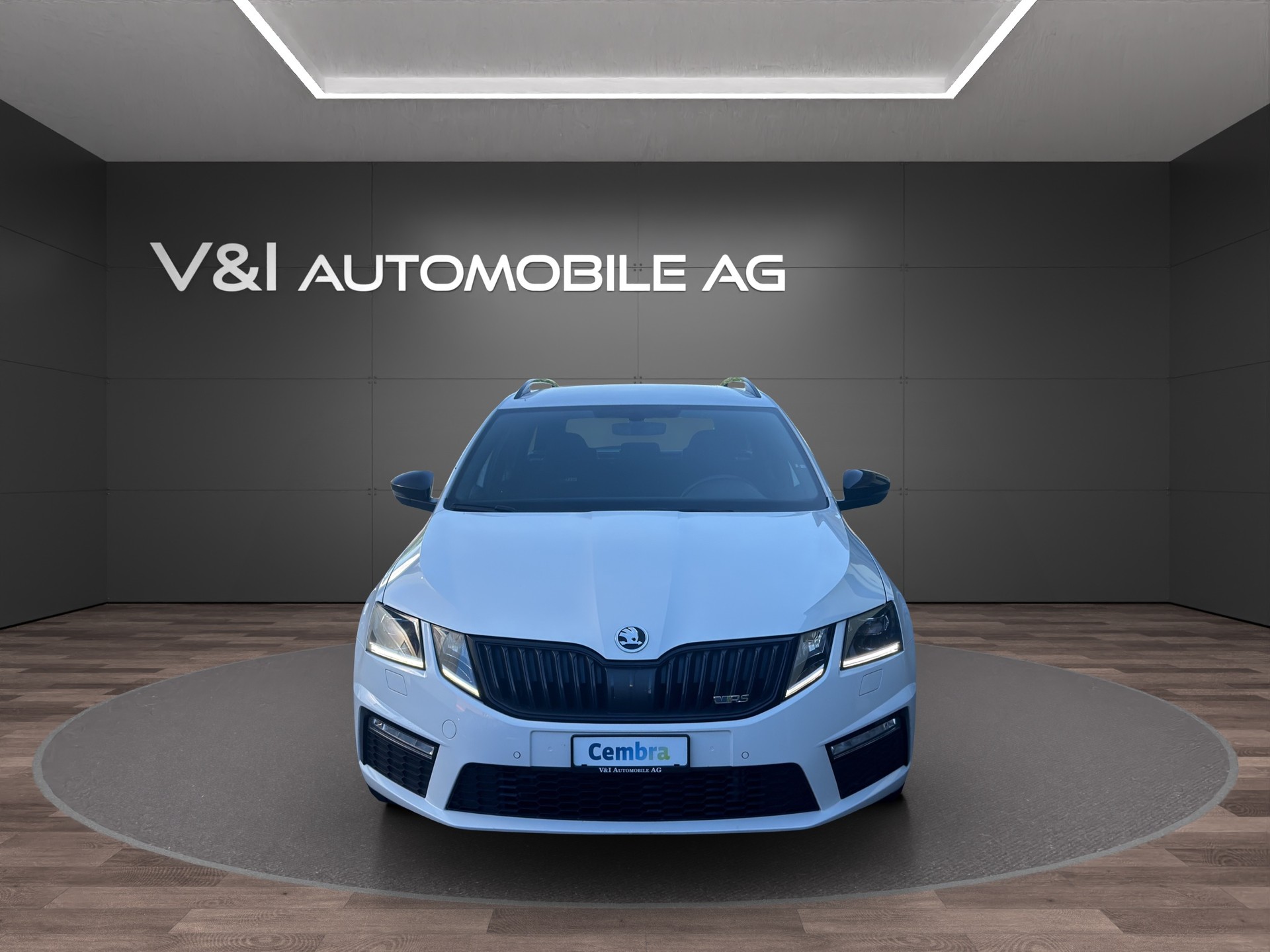 SKODA Octavia Combi 2.0 TDI RS 4x4 DSG-image-2
