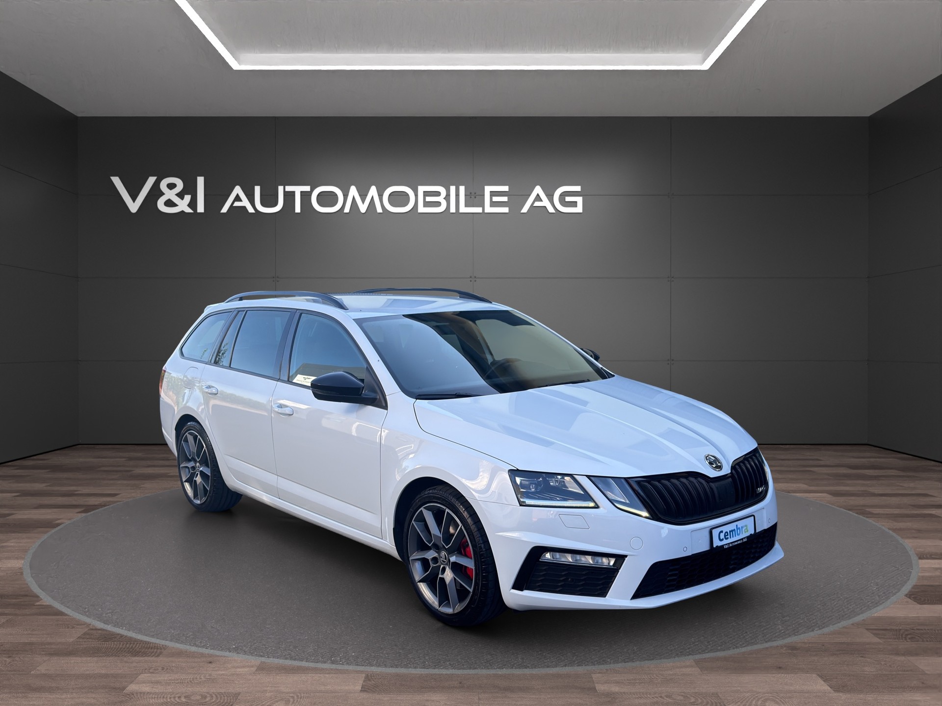 SKODA Octavia Combi 2.0 TDI RS 4x4 DSG-image-1