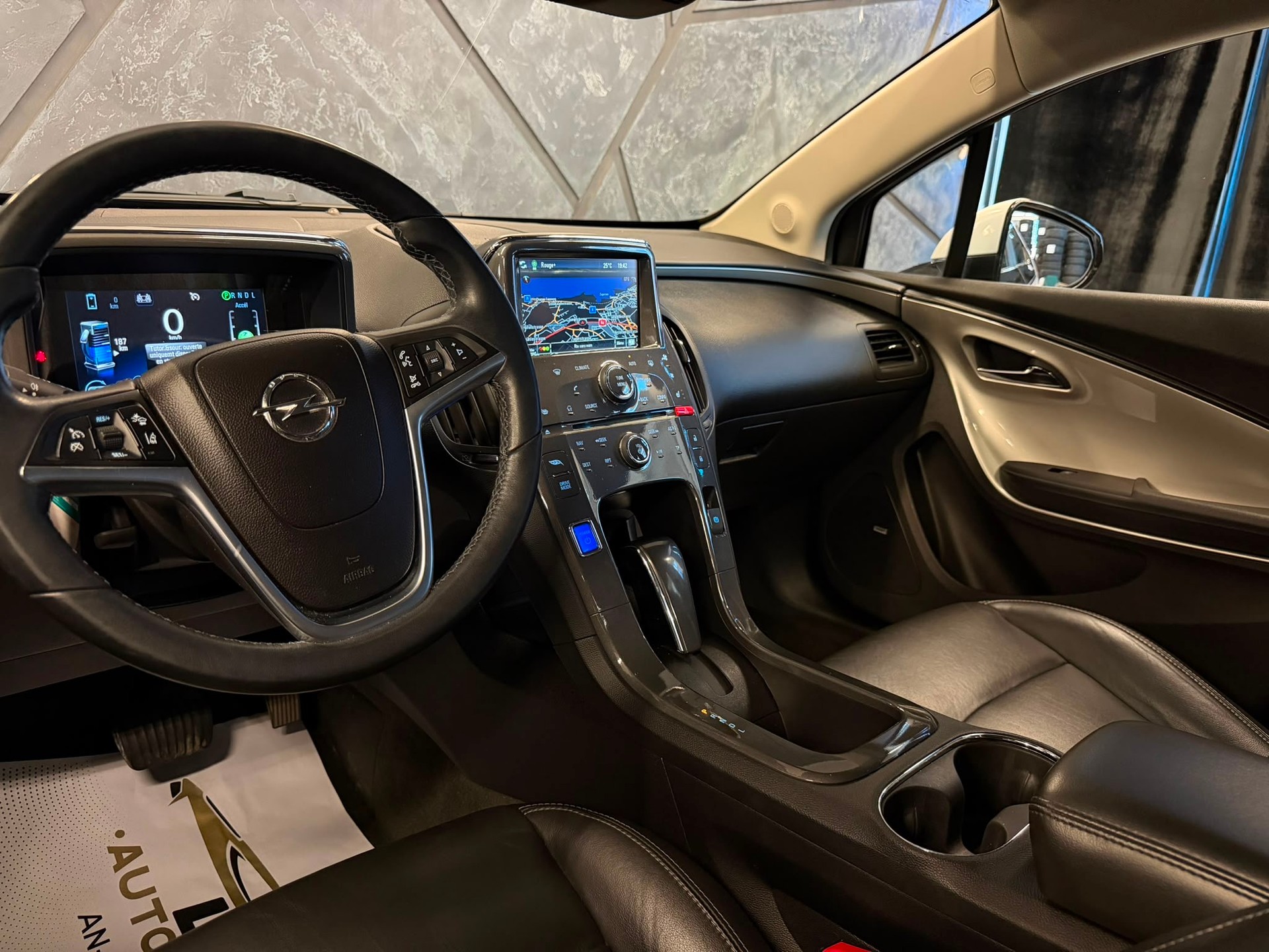 OPEL Ampera E-REV-image-9