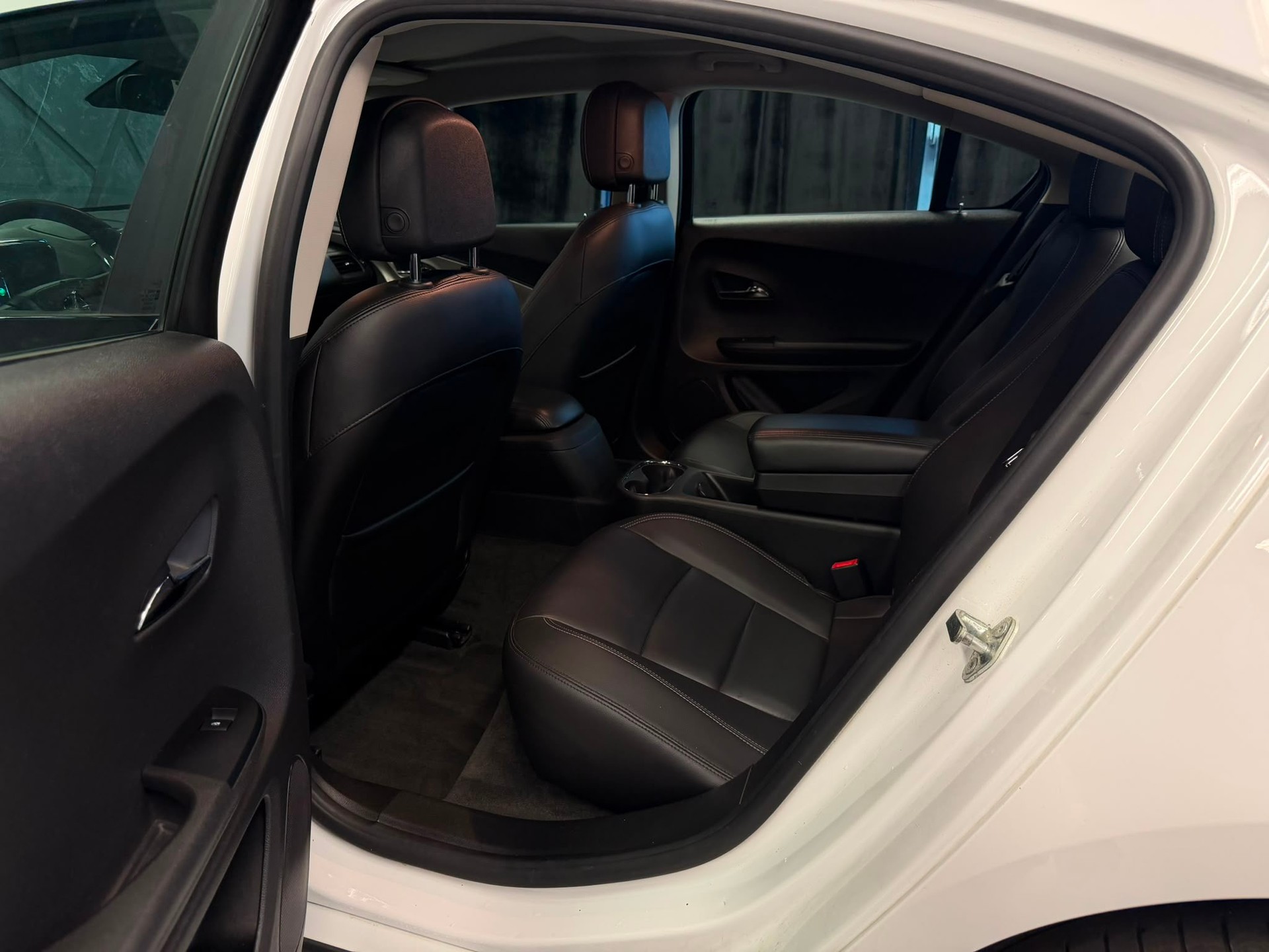 OPEL Ampera E-REV-image-12