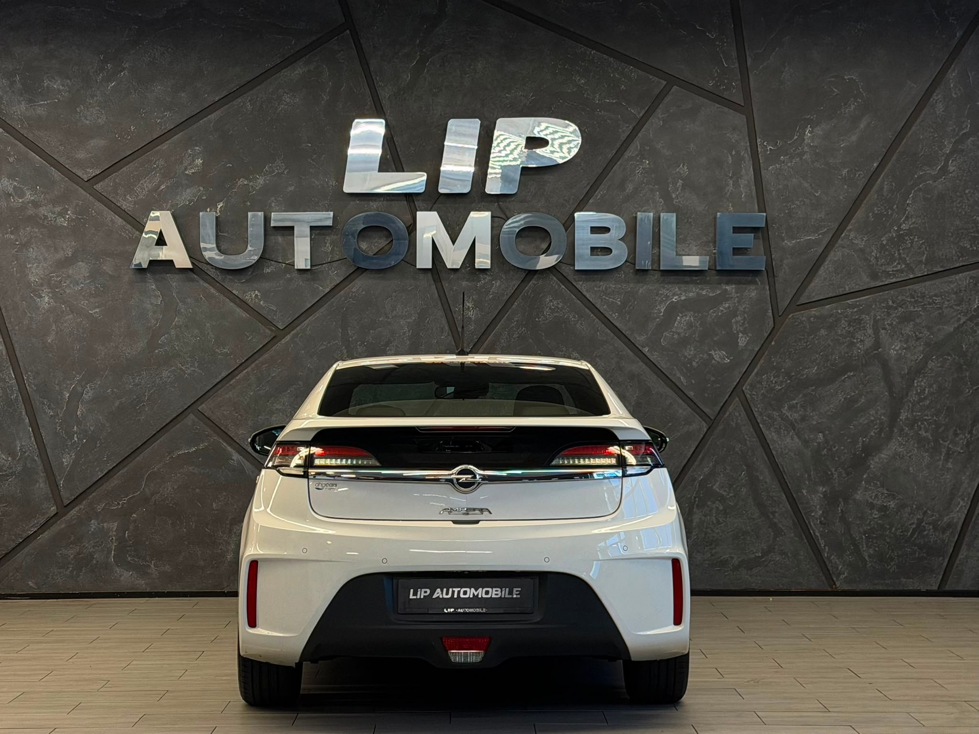 OPEL Ampera E-REV-image-6