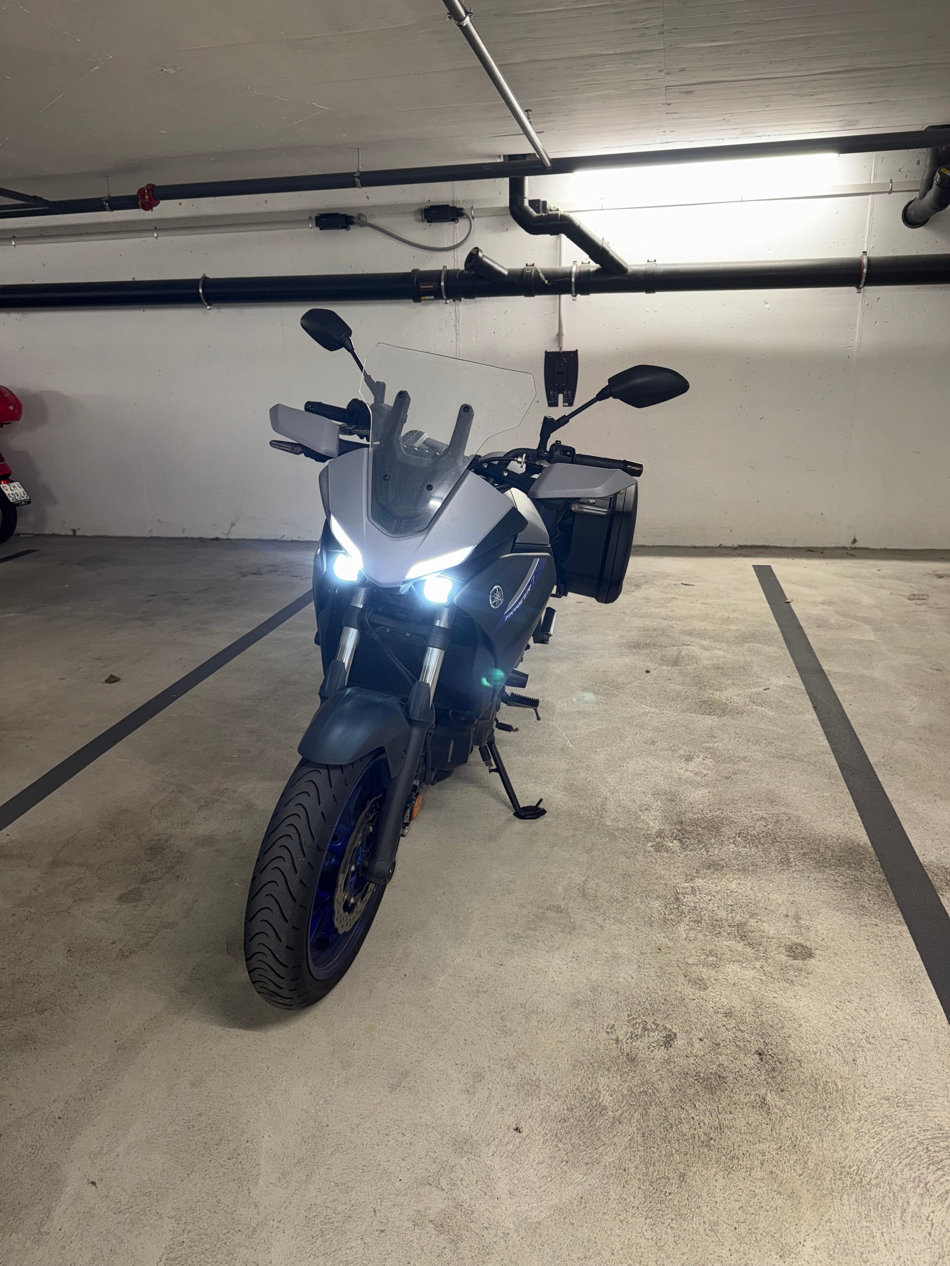YAMAHA mit Koffer / verstellbare Scheibe