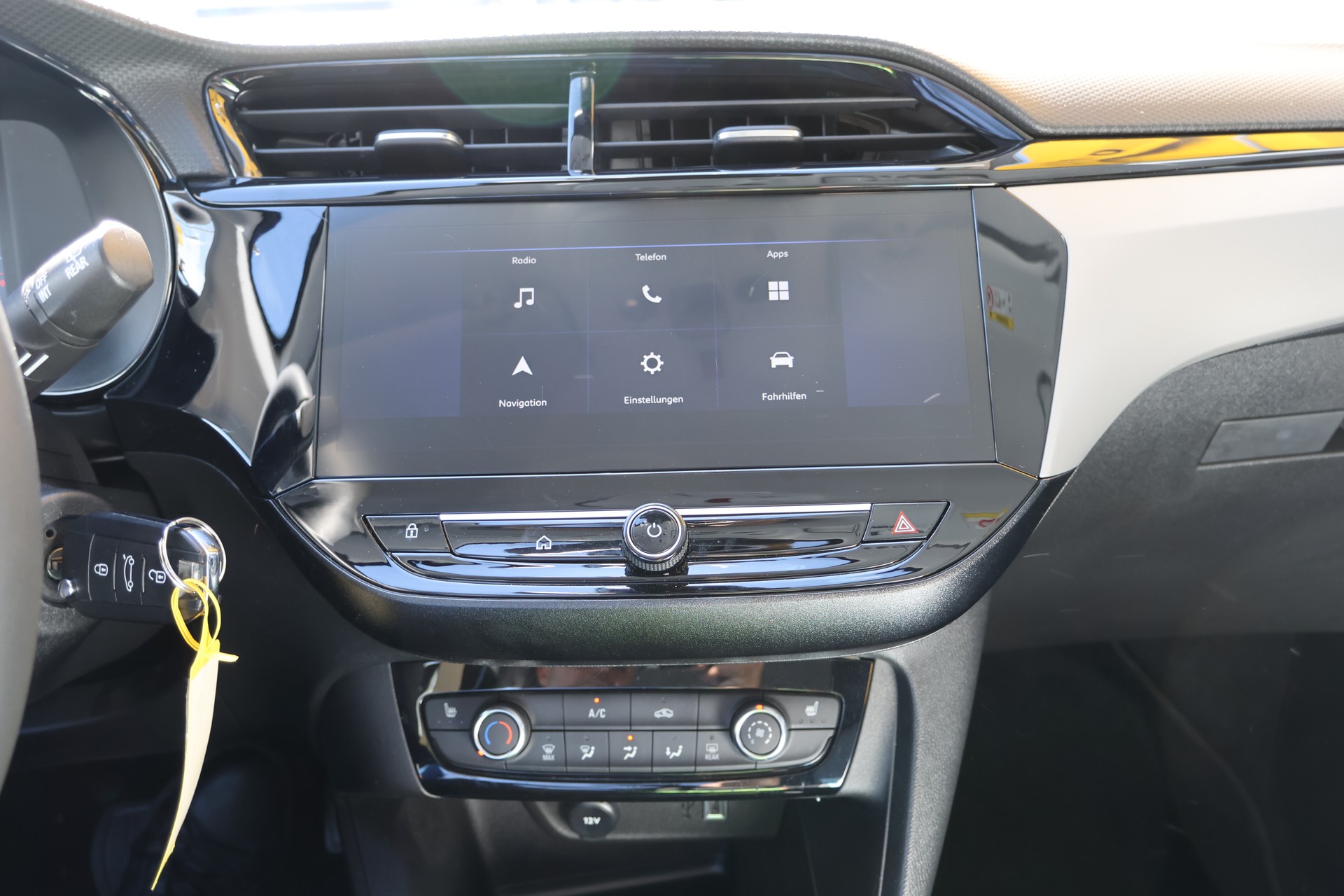 OPEL Corsa 1.2 MHEV Edition-image-6