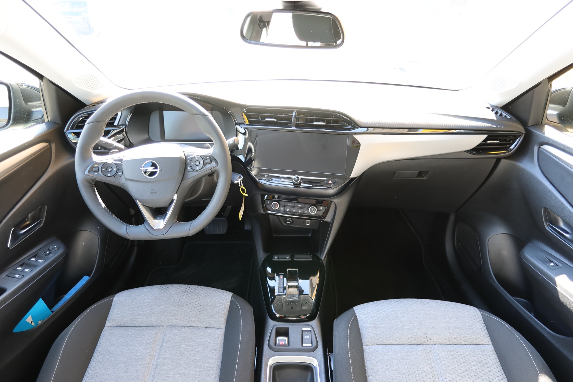 OPEL Corsa 1.2 MHEV Edition-showroom-element-3