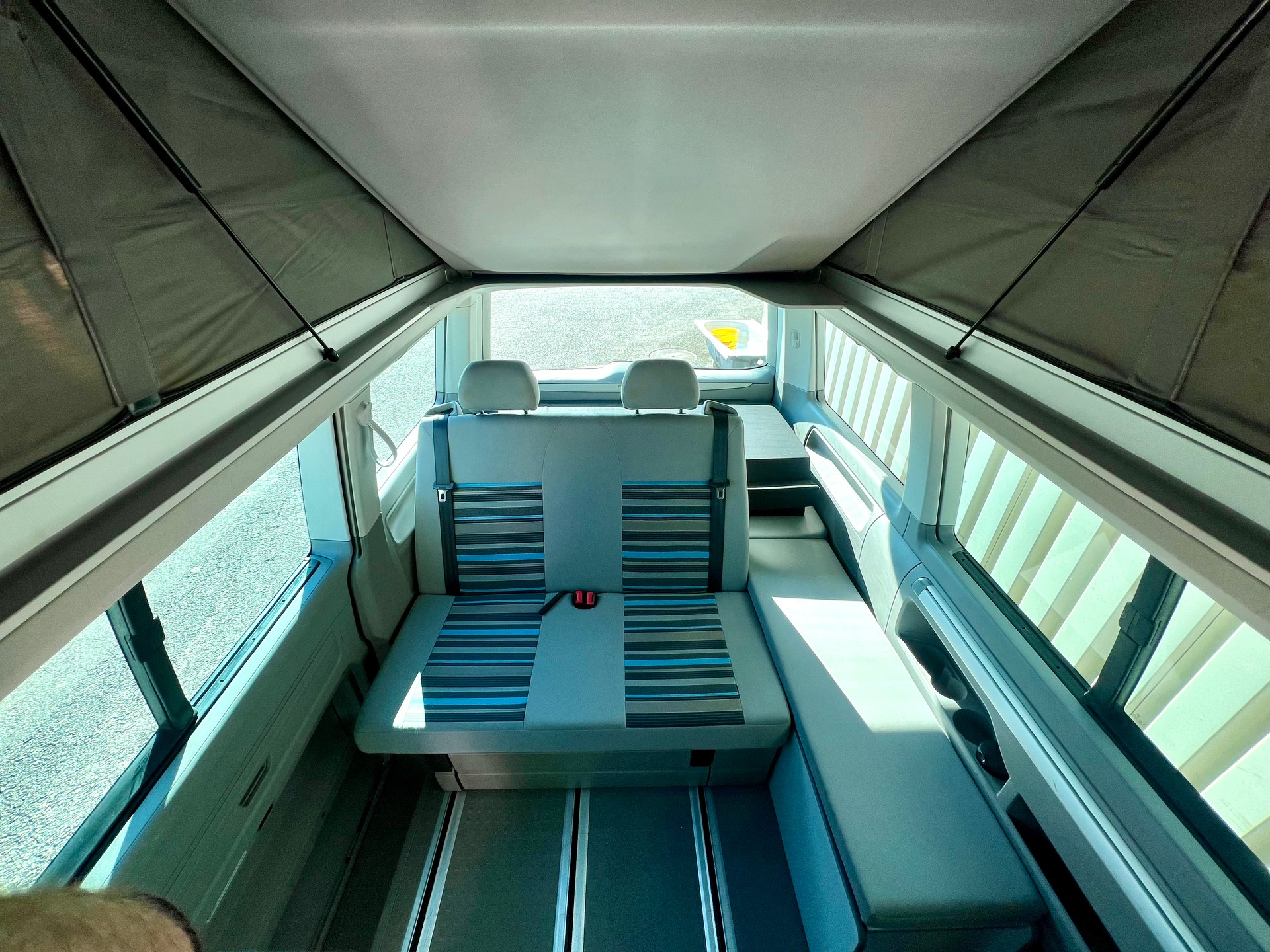 VW T5 California 2.0 TDI Beach 140 PS 4Motion 3500kg "Offroad special"-image-13