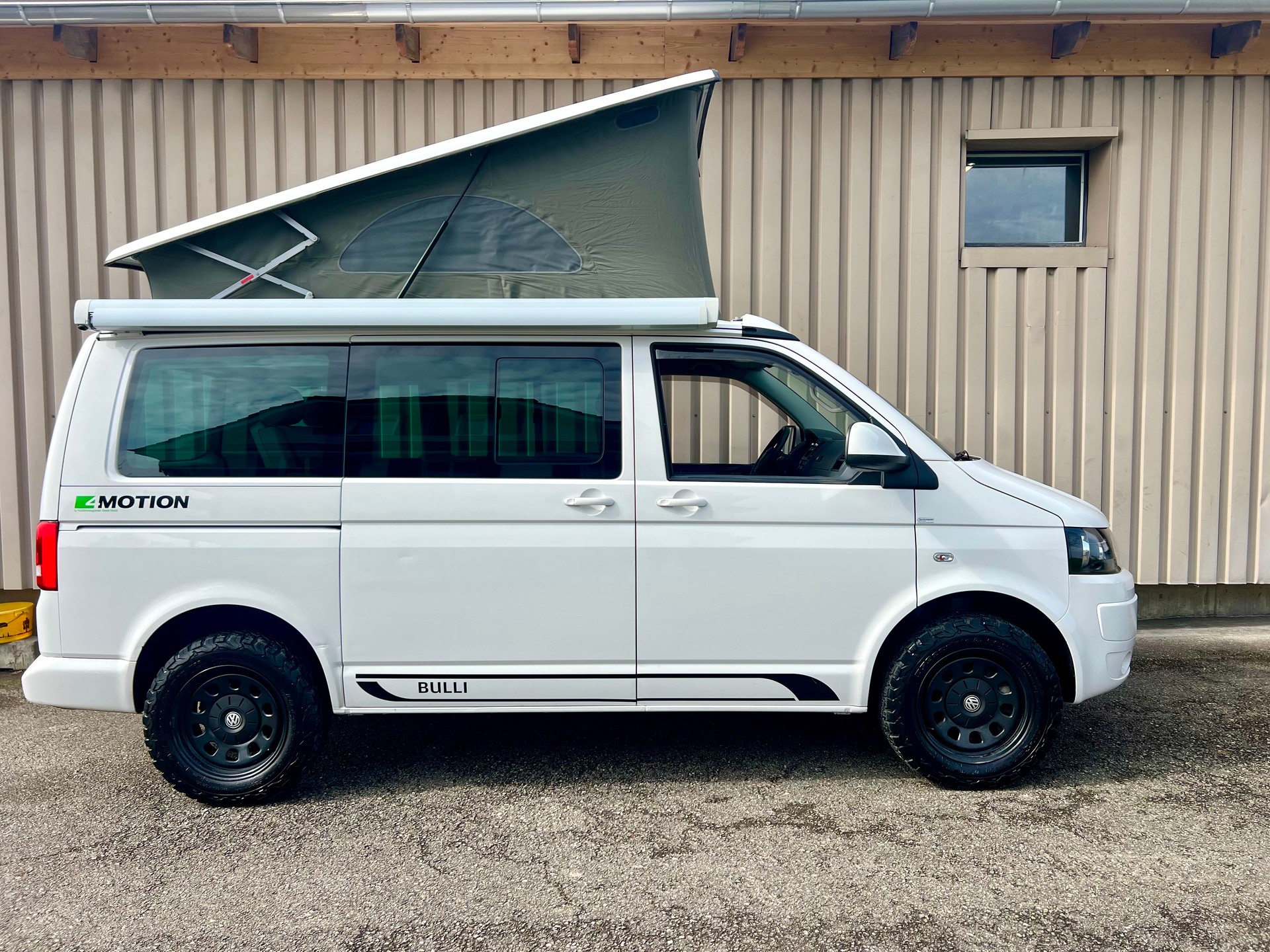 VW T5 California 2.0 TDI Beach 140 PS 4Motion 3500kg "Offroad special"-image-4