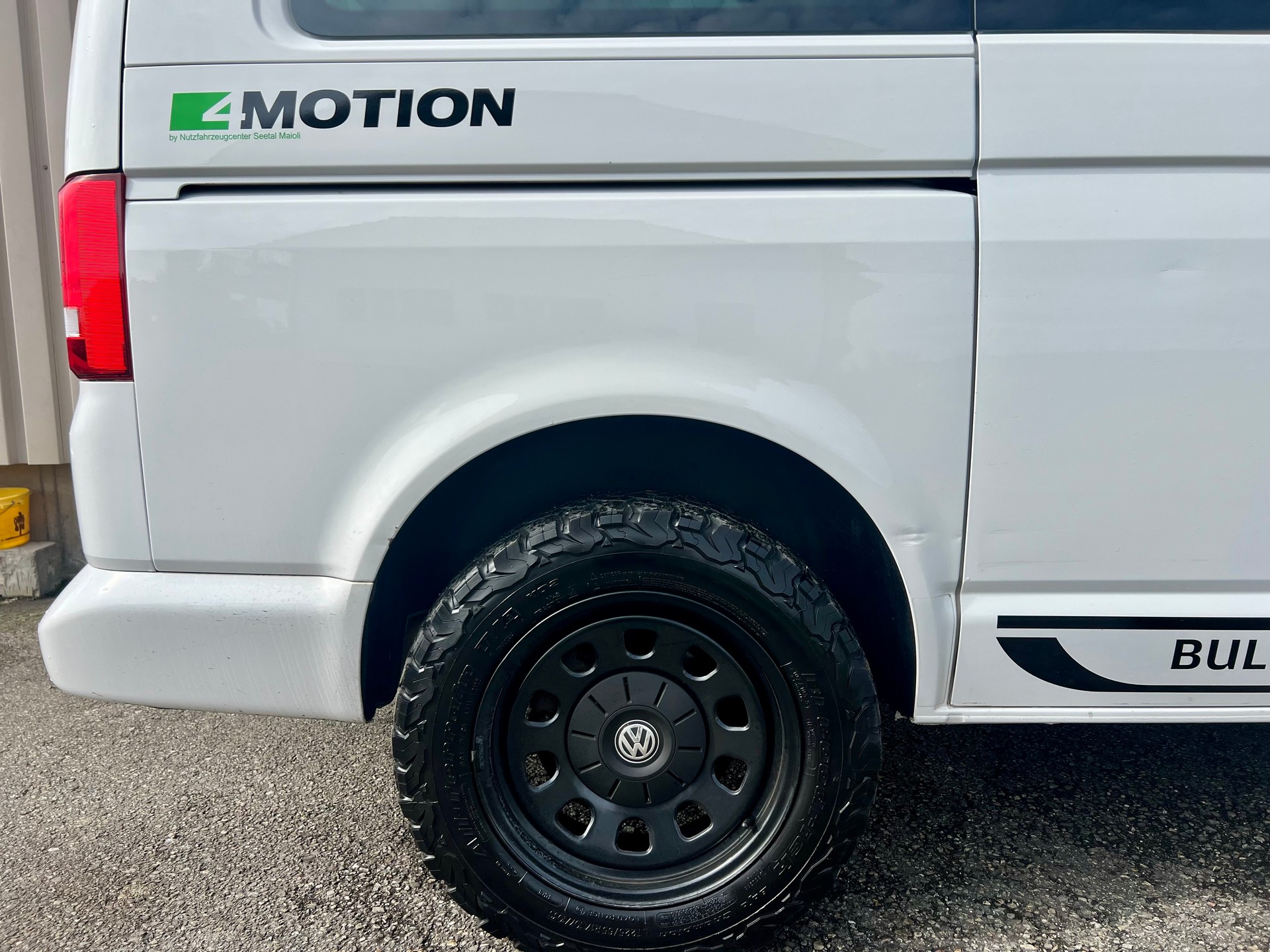 VW T5 California 2.0 TDI Beach 140 PS 4Motion 3500kg "Offroad special"-image-11