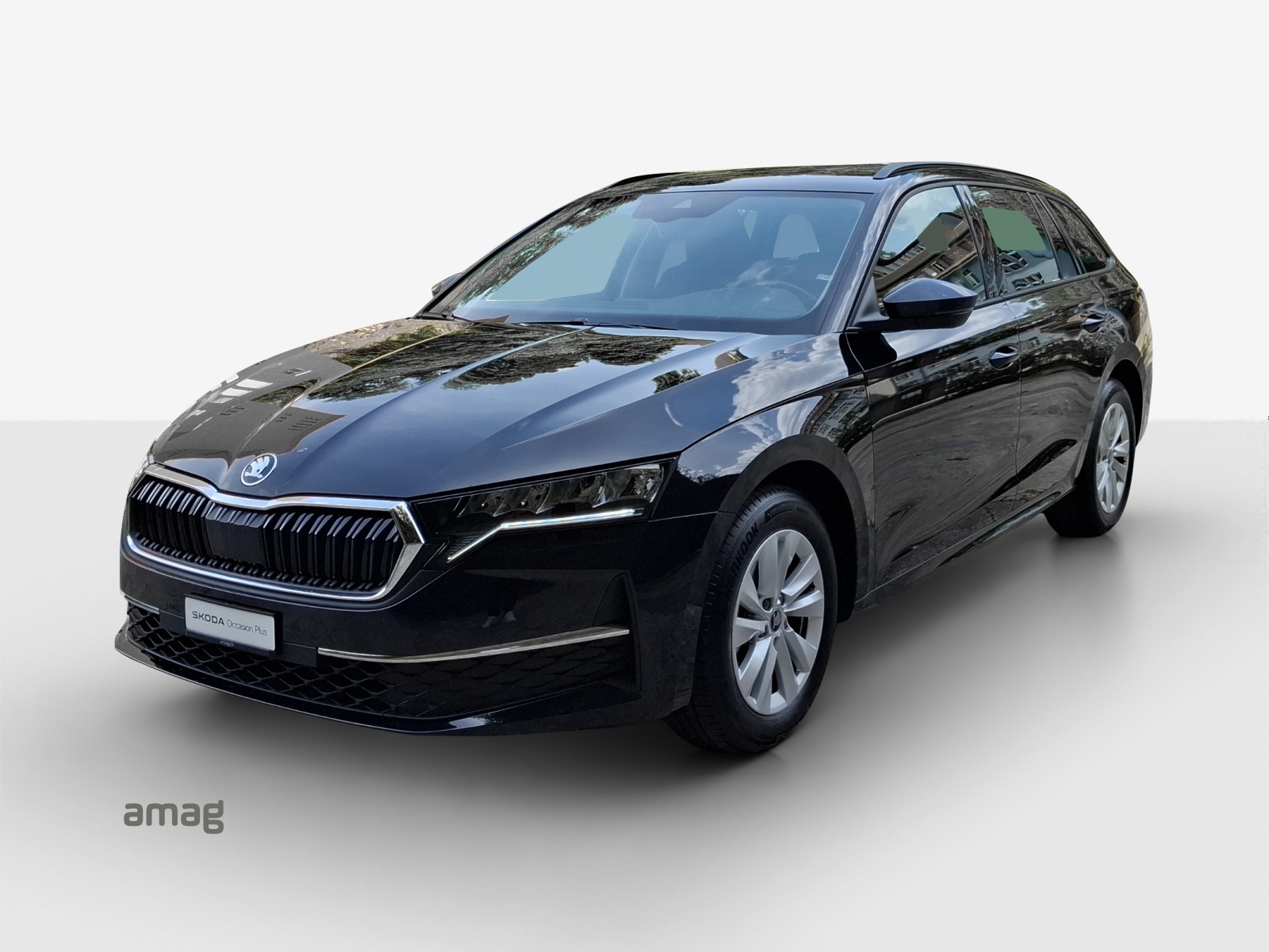 SKODA Octavia Combi 2.0 TDI DSG Selection-image-0