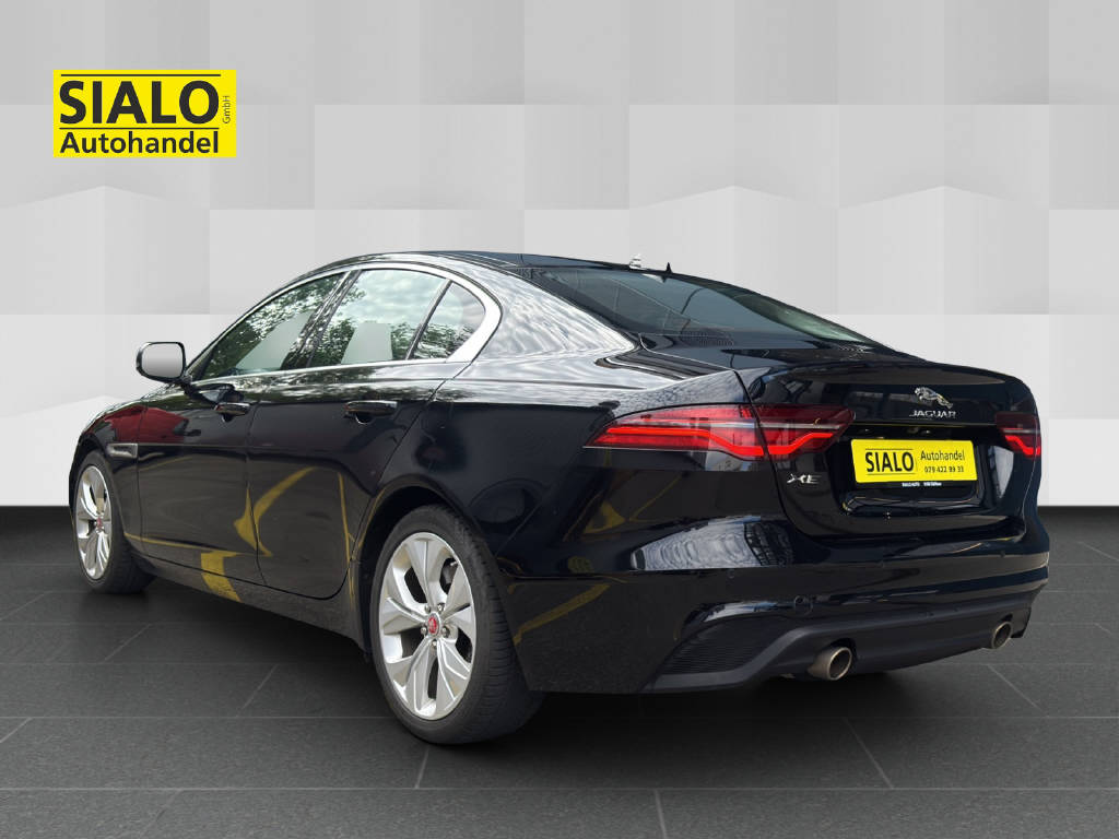 JAGUAR XE 2.0 T 250 S-image-4
