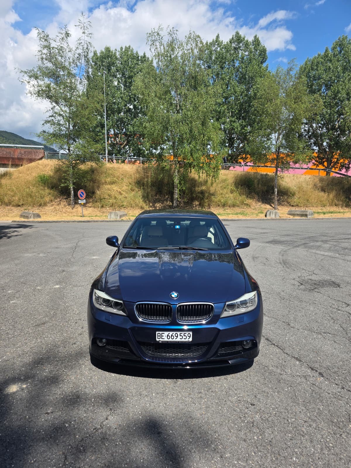 BMW 335i x-Drive Steptronic-image-1