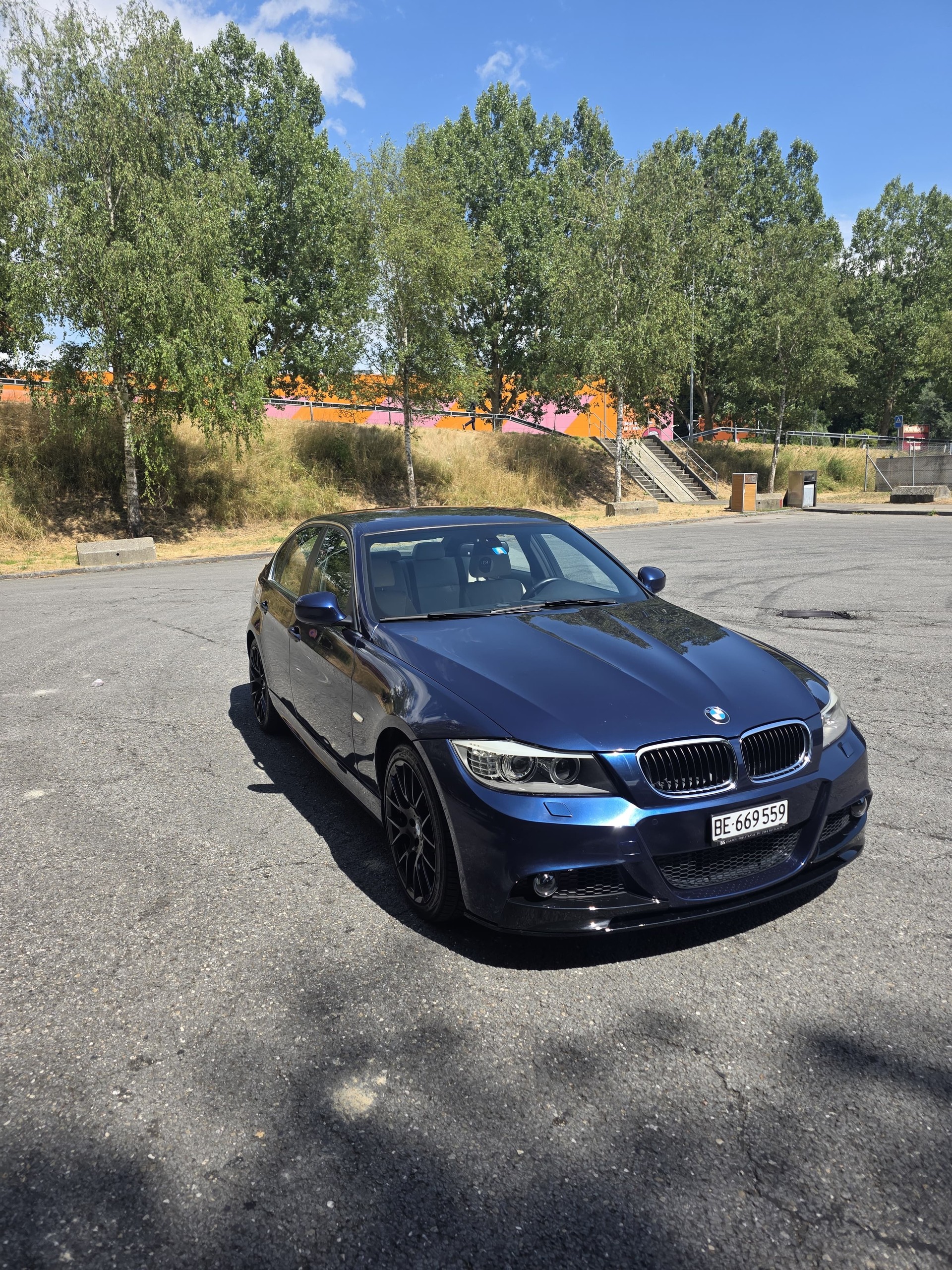 BMW 335i x-Drive Steptronic-image-0