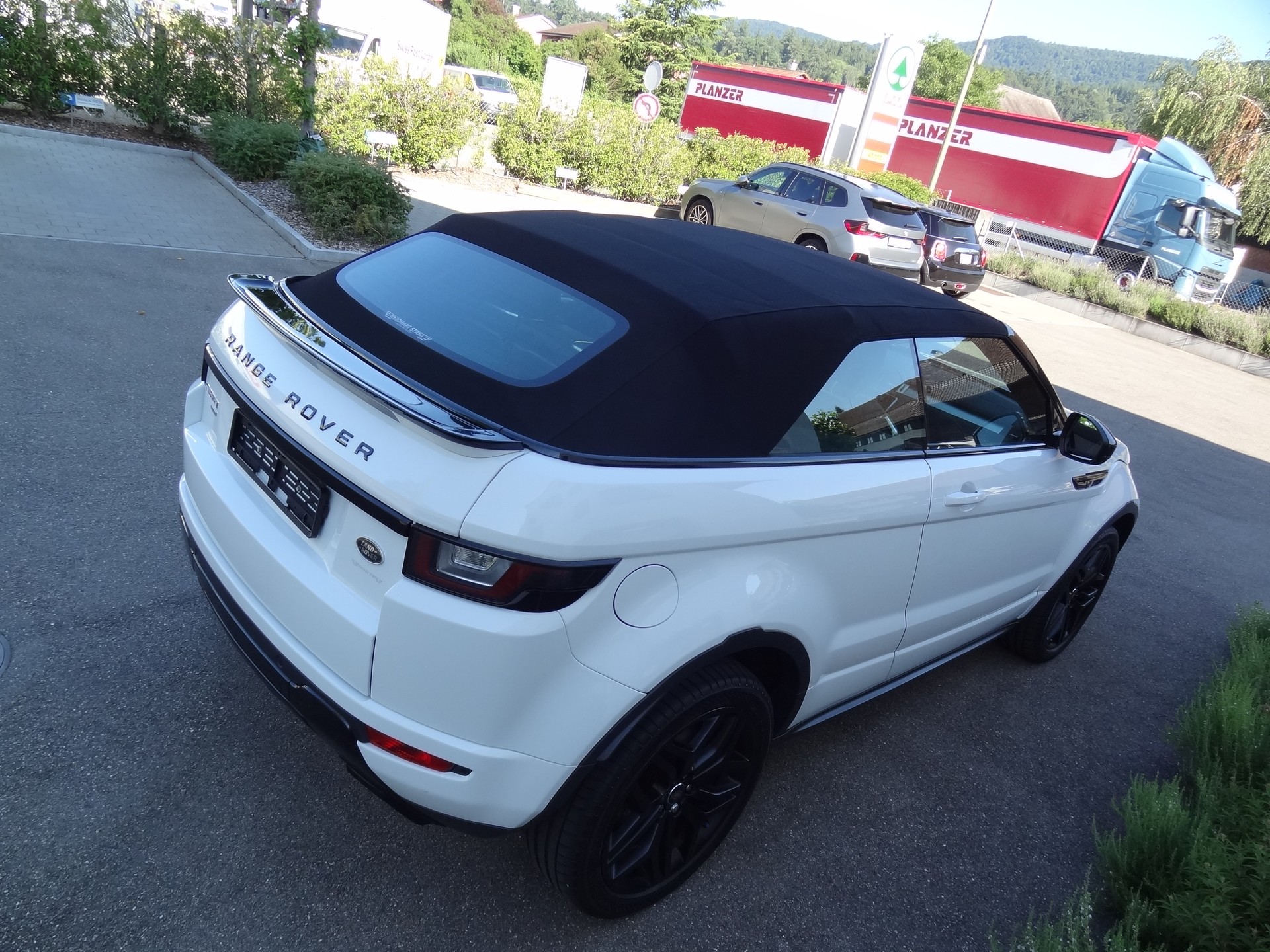 LAND ROVER Range Rover Evoque Conver. 2.0 TD4 HSE Dynamic AT9-image-4