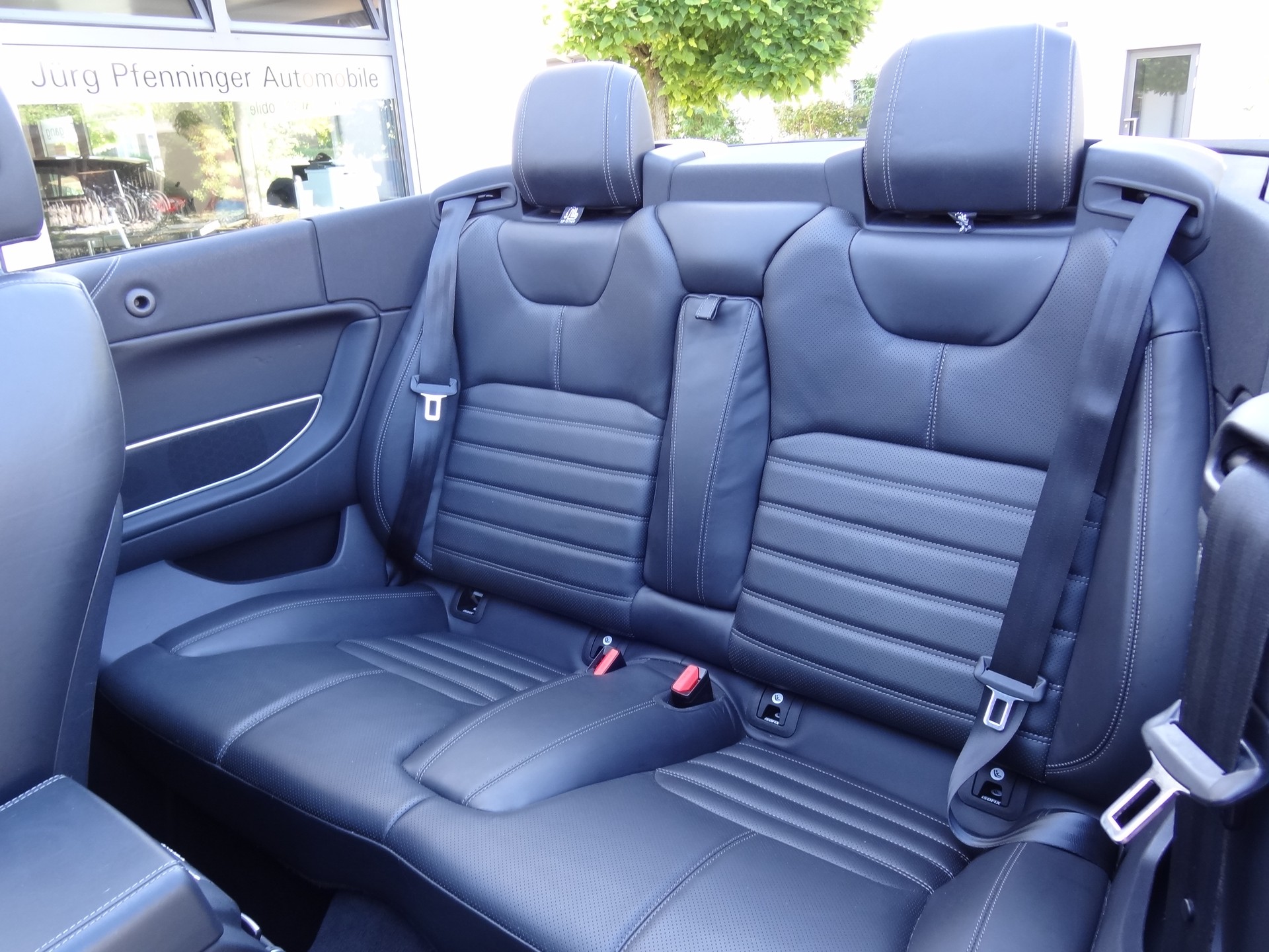 LAND ROVER Range Rover Evoque Conver. 2.0 TD4 HSE Dynamic AT9-image-15
