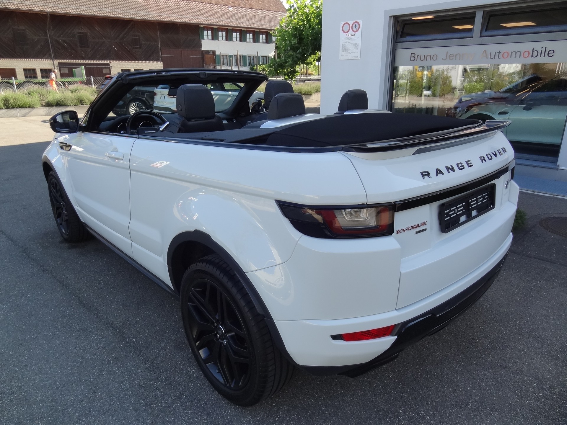 LAND ROVER Range Rover Evoque Conver. 2.0 TD4 HSE Dynamic AT9-image-9