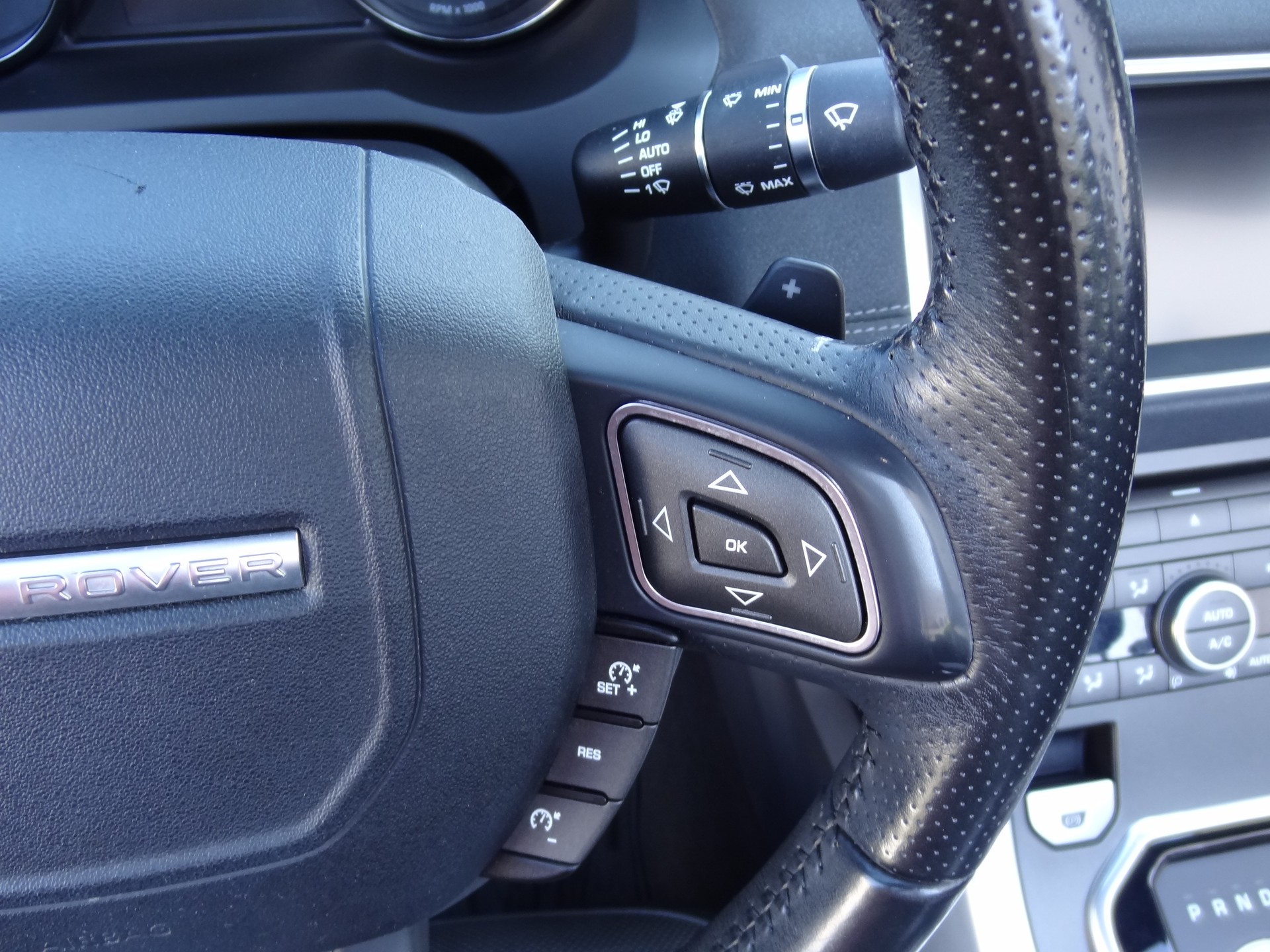 LAND ROVER Range Rover Evoque Conver. 2.0 TD4 HSE Dynamic AT9-image-22