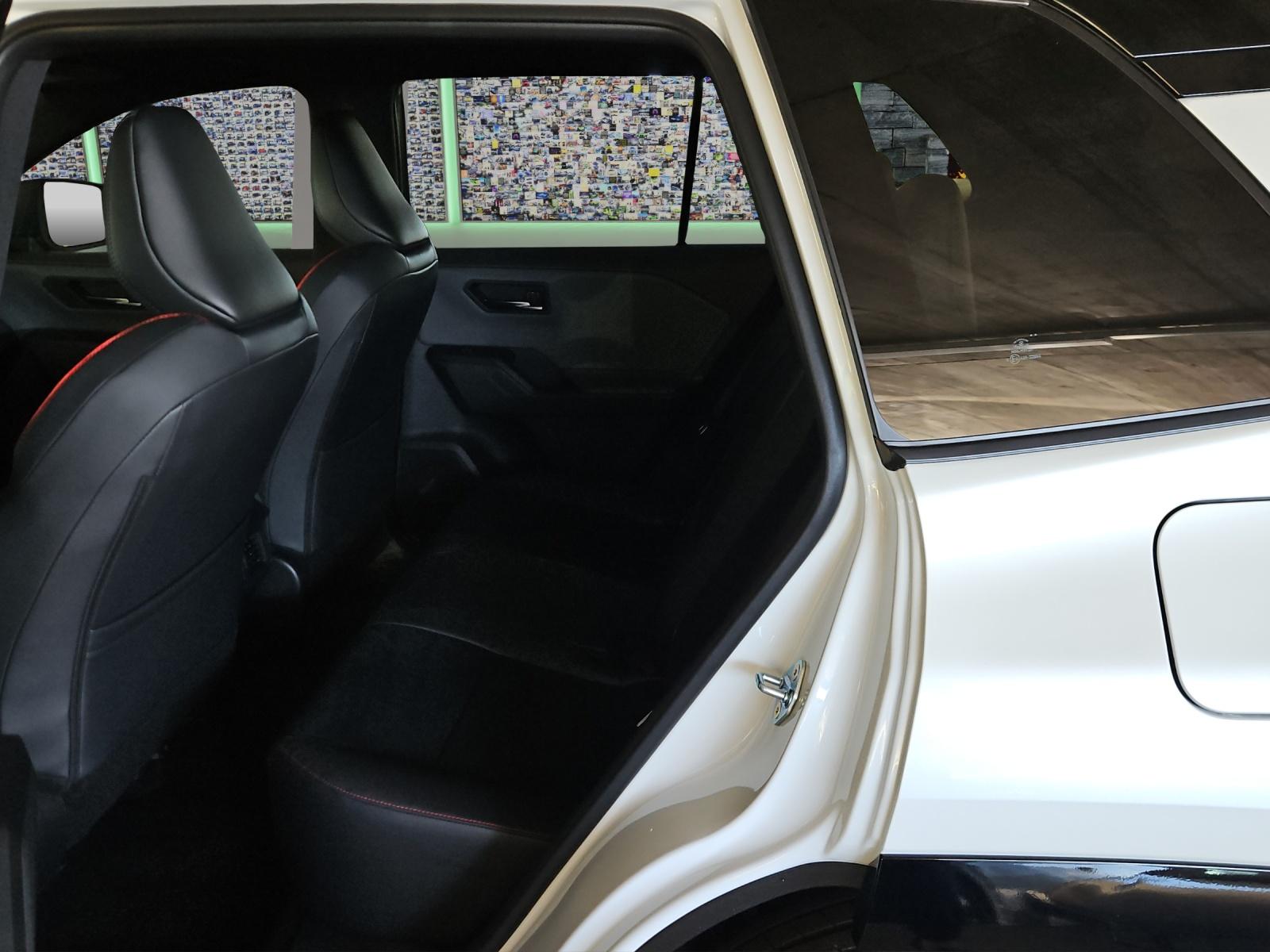 TOYOTA RAV4 2.5 Plug-In-Hybrid GR Sport-image-9