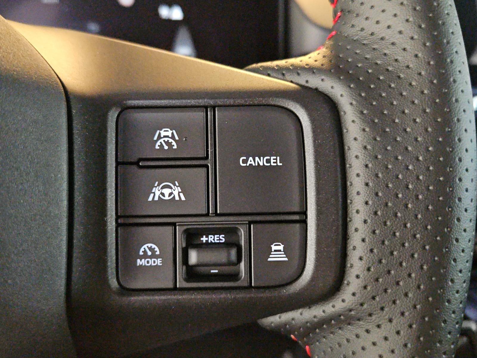 TOYOTA RAV4 2.5 Plug-In-Hybrid GR Sport-image-13