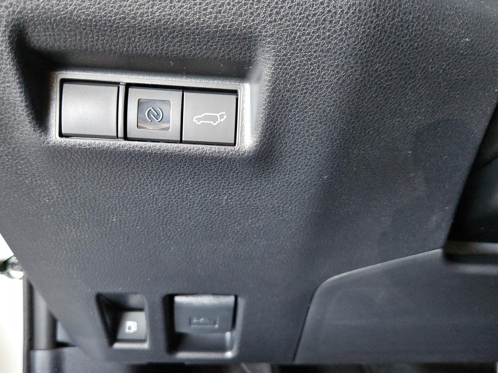TOYOTA RAV4 2.5 Plug-In-Hybrid GR Sport-image-14