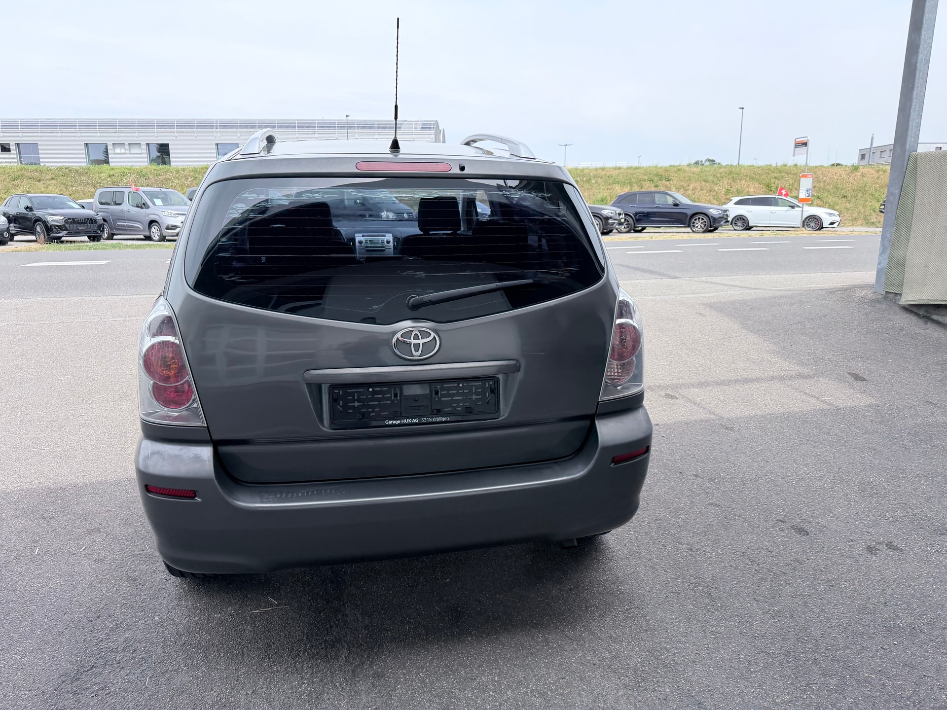 TOYOTA Corolla Verso 1.8 Linea Sol+++AUTOMAT+++7-PLATZ+++ALUFELGEN+++-image-2