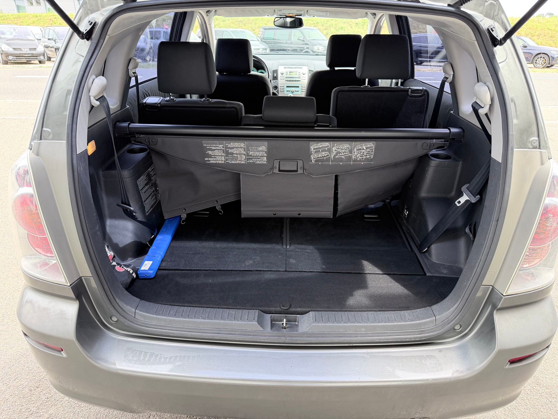 TOYOTA Corolla Verso 1.8 Linea Sol+++AUTOMAT+++7-PLATZ+++ALUFELGEN+++-image-9