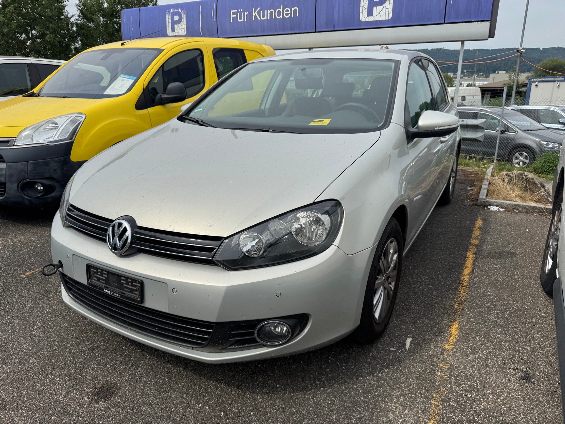 VW Golf 1.2 TSI BlueMotion Technology Comfortline DSG-image-2