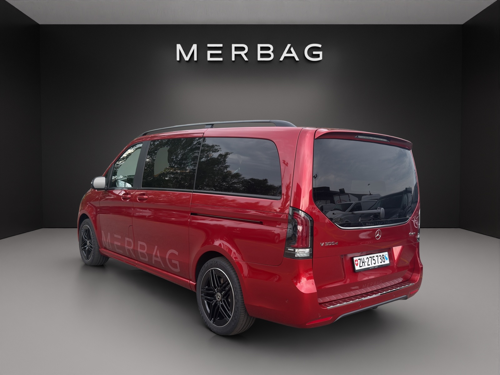 MERCEDES-BENZ V 300 d lang Swiss Edition 9G-Tronic-image-4