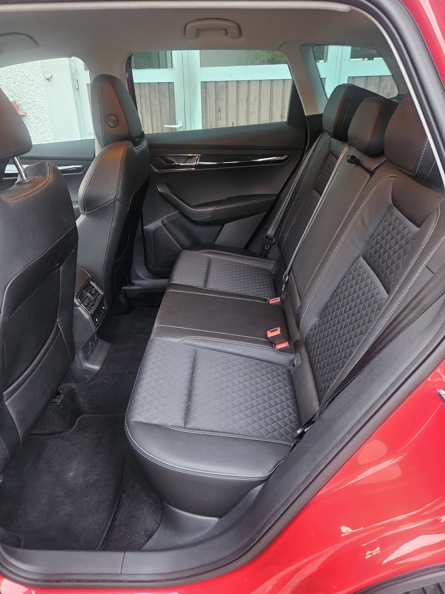 SKODA Karoq 1.5 TSI ACT Style DSG-image-6