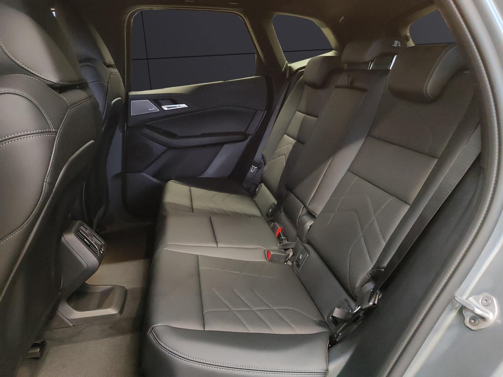 BMW 230e xDrive Active Tourer-image-20