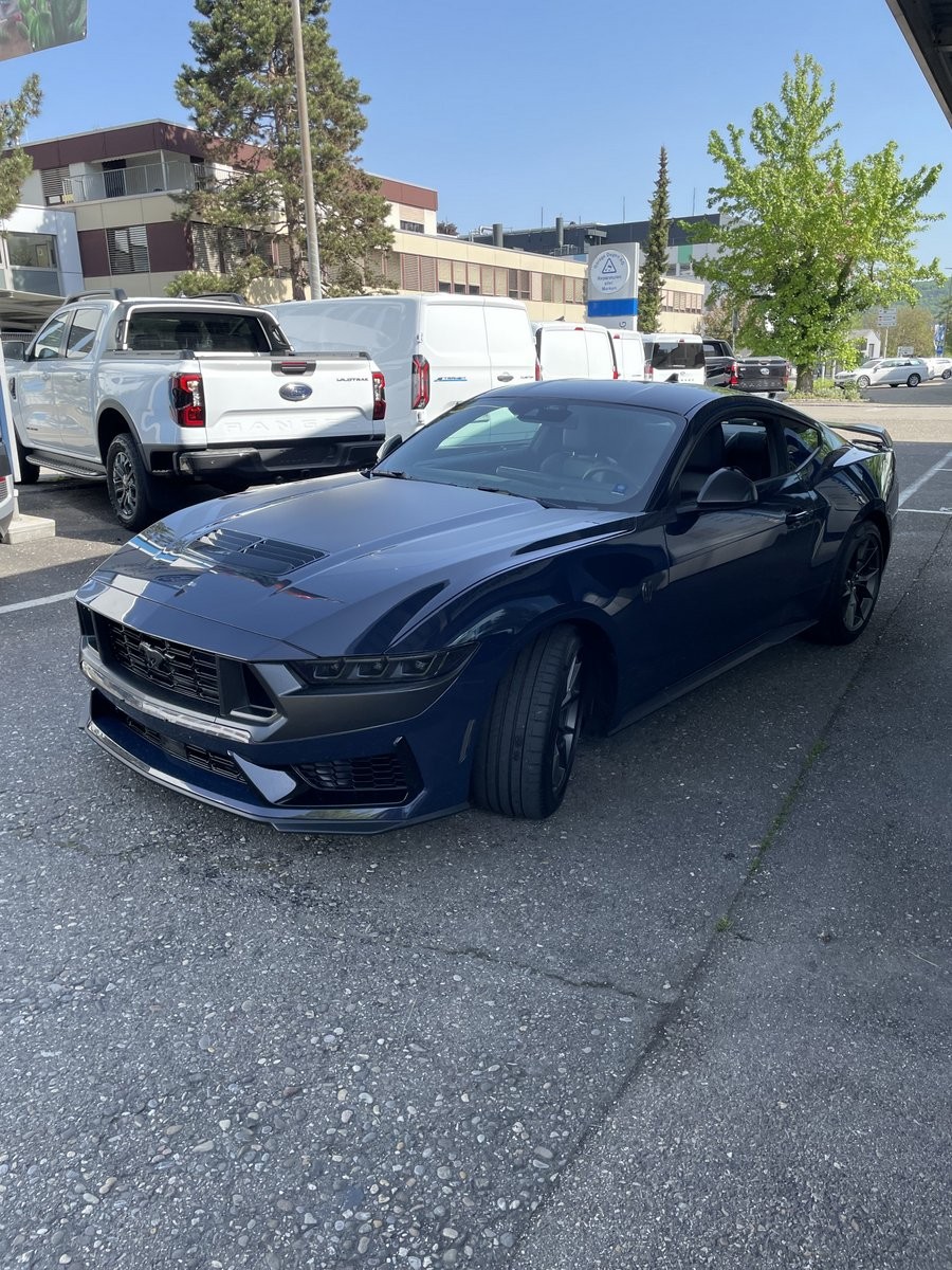 FORD Mustang Coupé 5.0 V8 Dark Horse-image-14