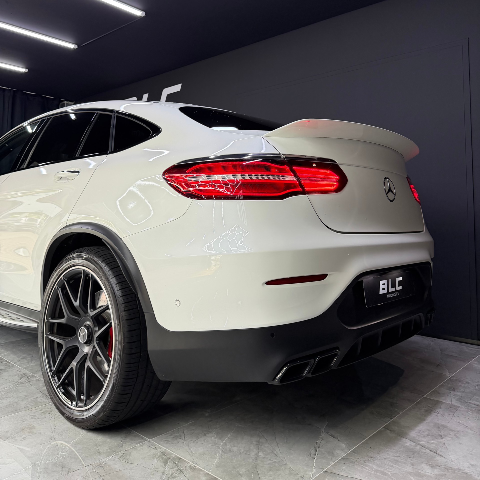 MERCEDES-BENZ GLC Coupé 63 S AMG 4Matic+ 9G-Tronic-image-6