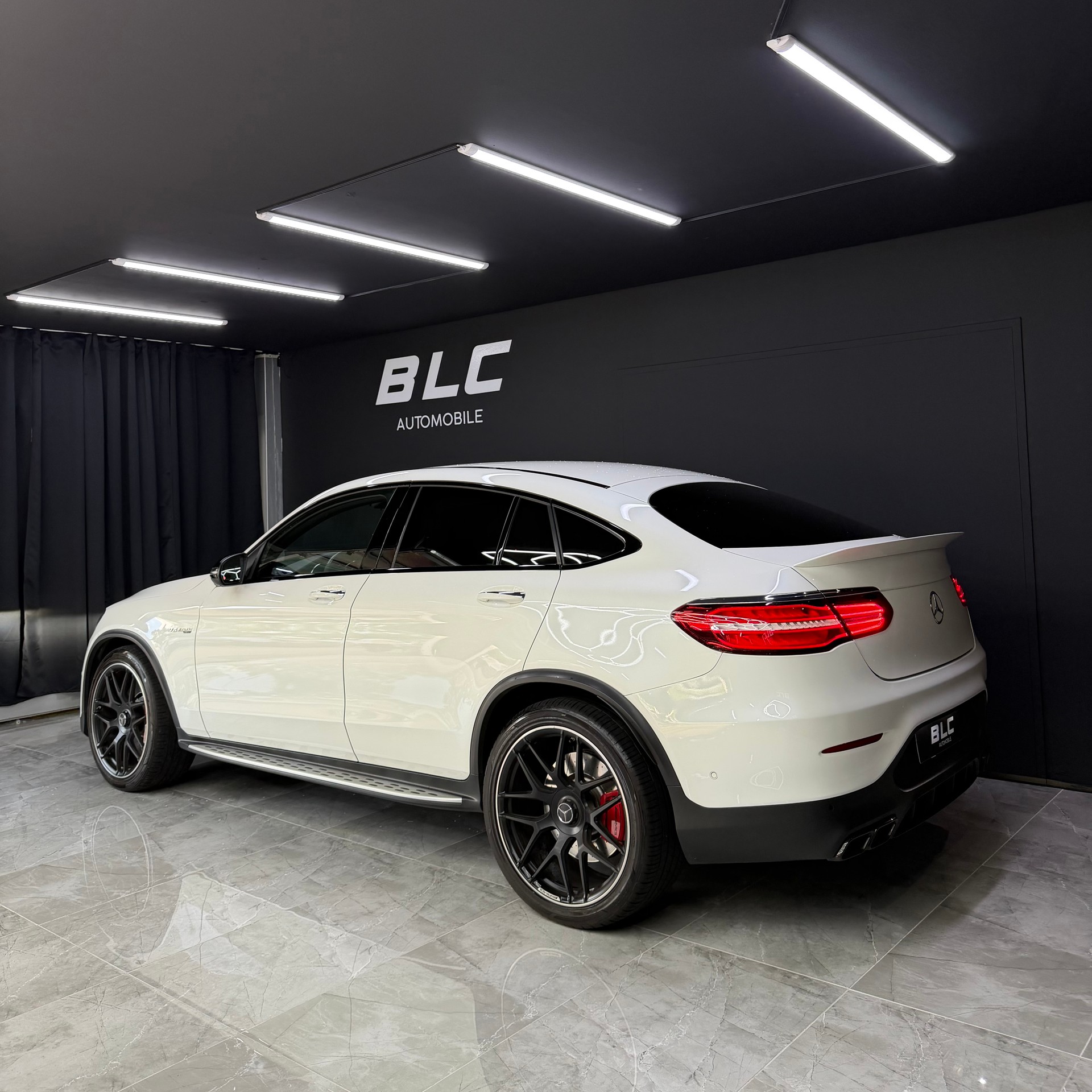 MERCEDES-BENZ GLC Coupé 63 S AMG 4Matic+ 9G-Tronic-image-4