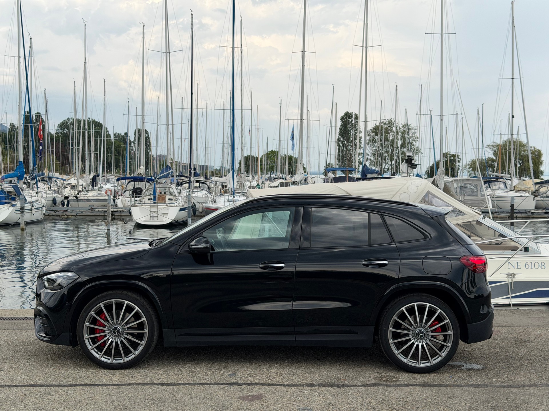 MERCEDES-BENZ GLA35 AMG 4Matic-image-5