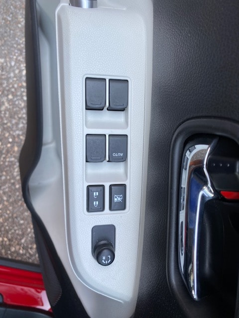 SUZUKI Ignis 1.2i Compact Top AGS-image-8
