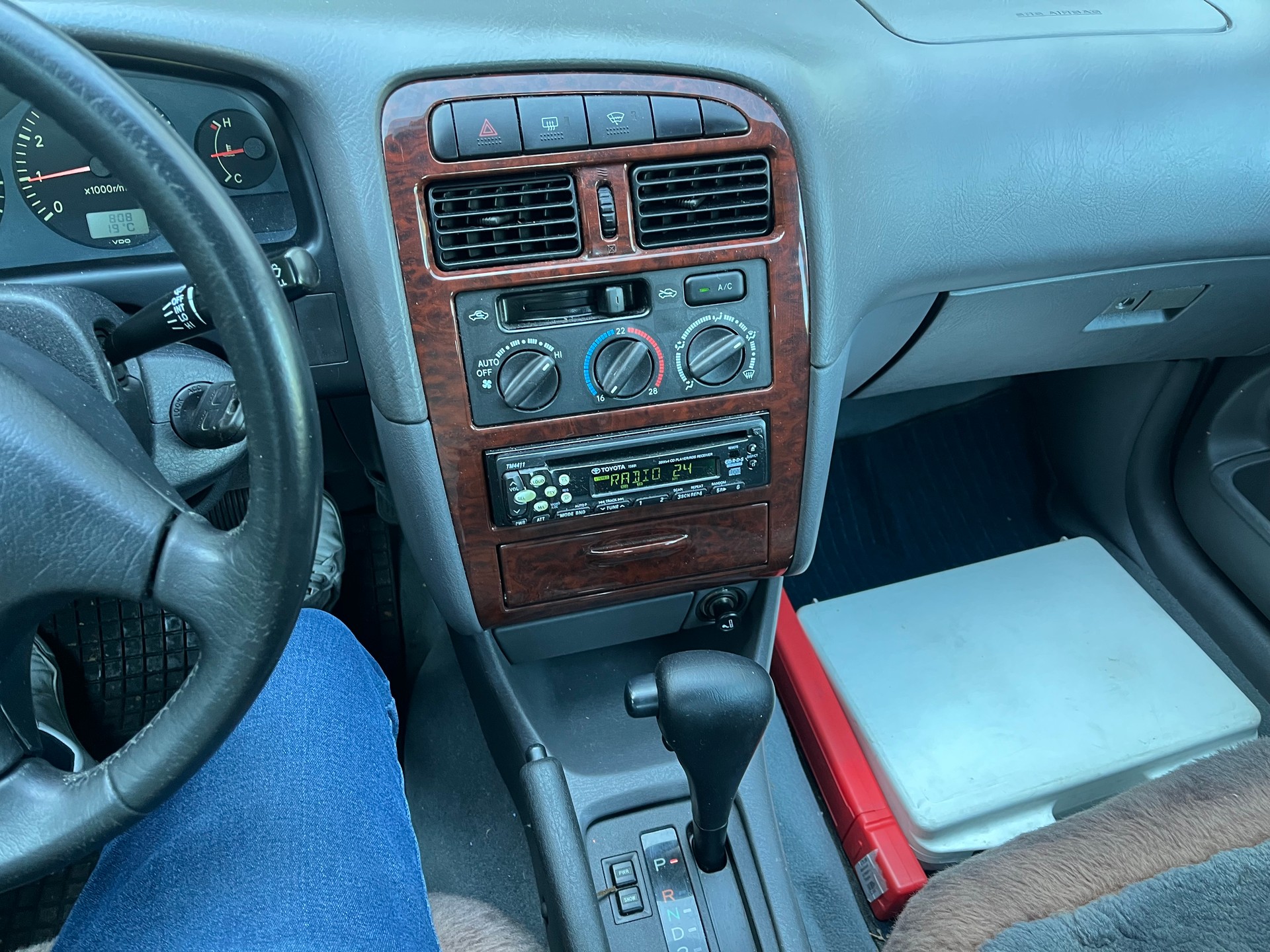 TOYOTA Avensis 2.0 Linea Sol Liftback-image-9