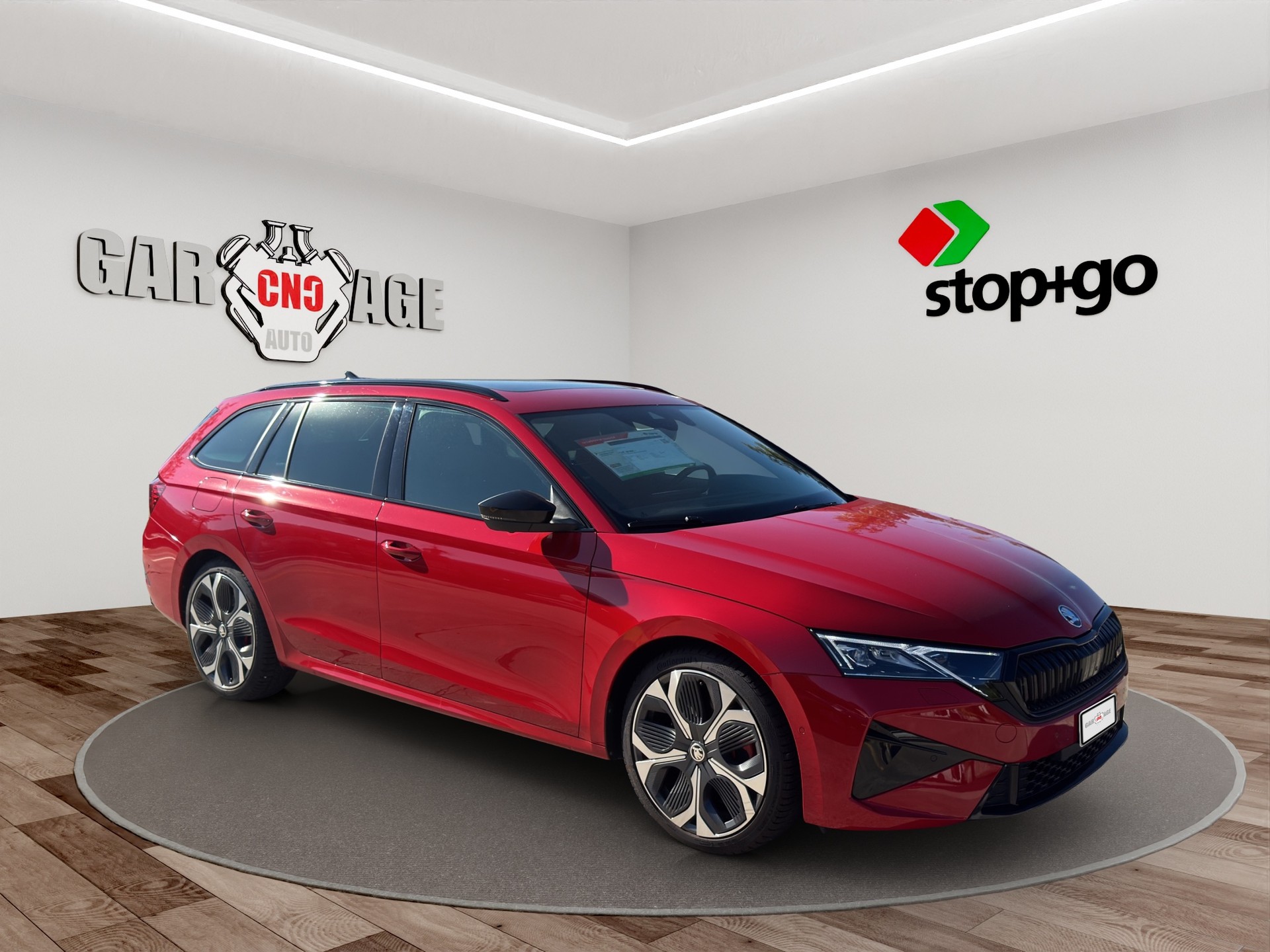 SKODA Octavia Combi 2.0 TSI DSG RS-image-5