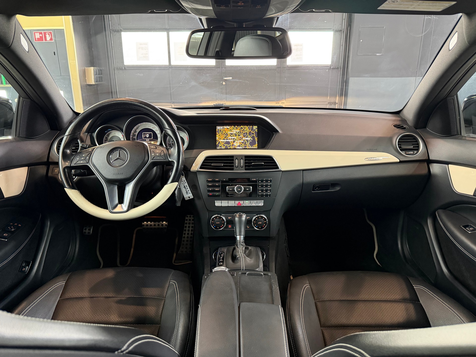 MERCEDES-BENZ C 250 CDI Coupé 7G-Tronic-image-13