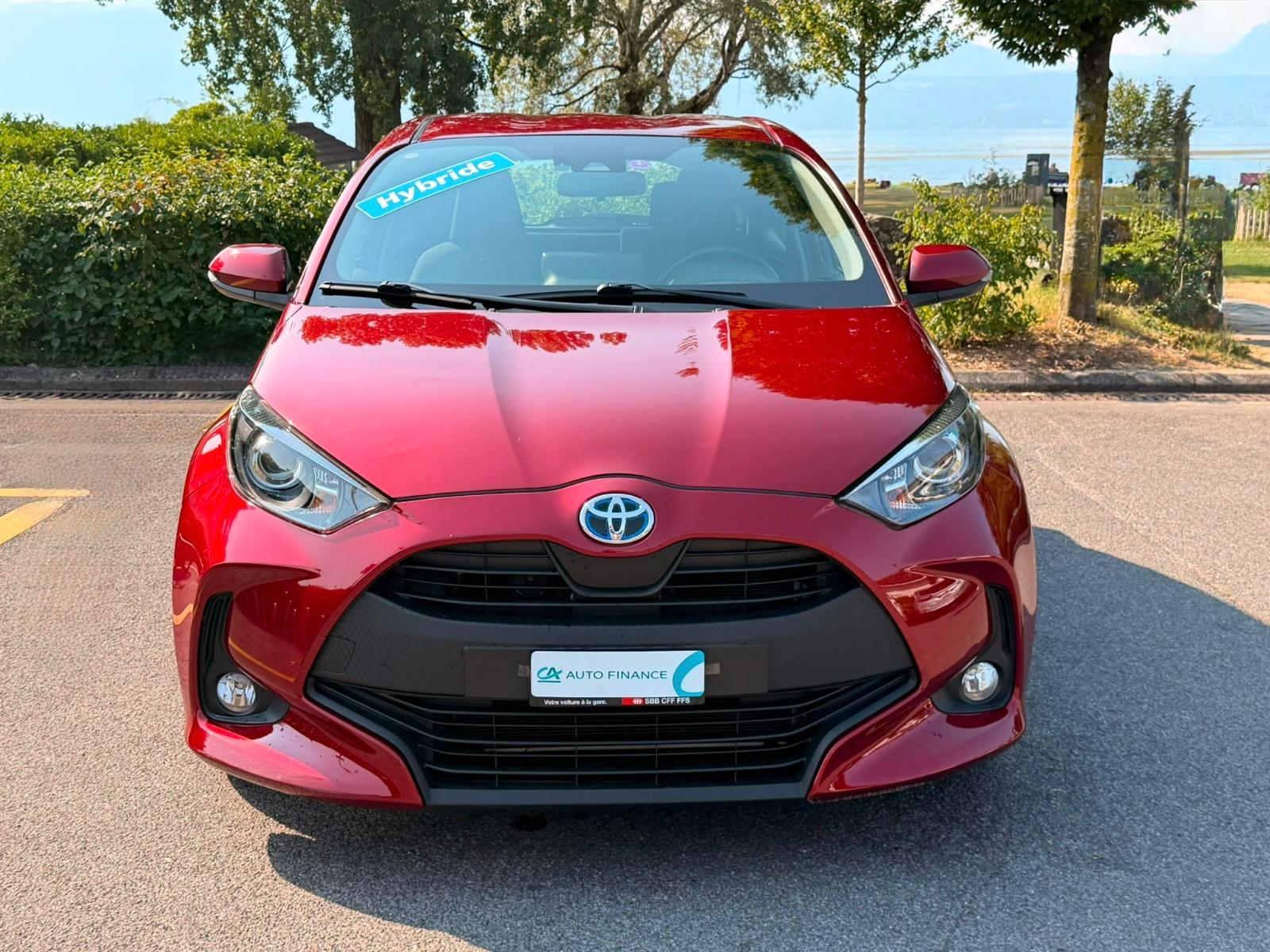 TOYOTA Yaris 1.5 Comfort e-CVT-image-0