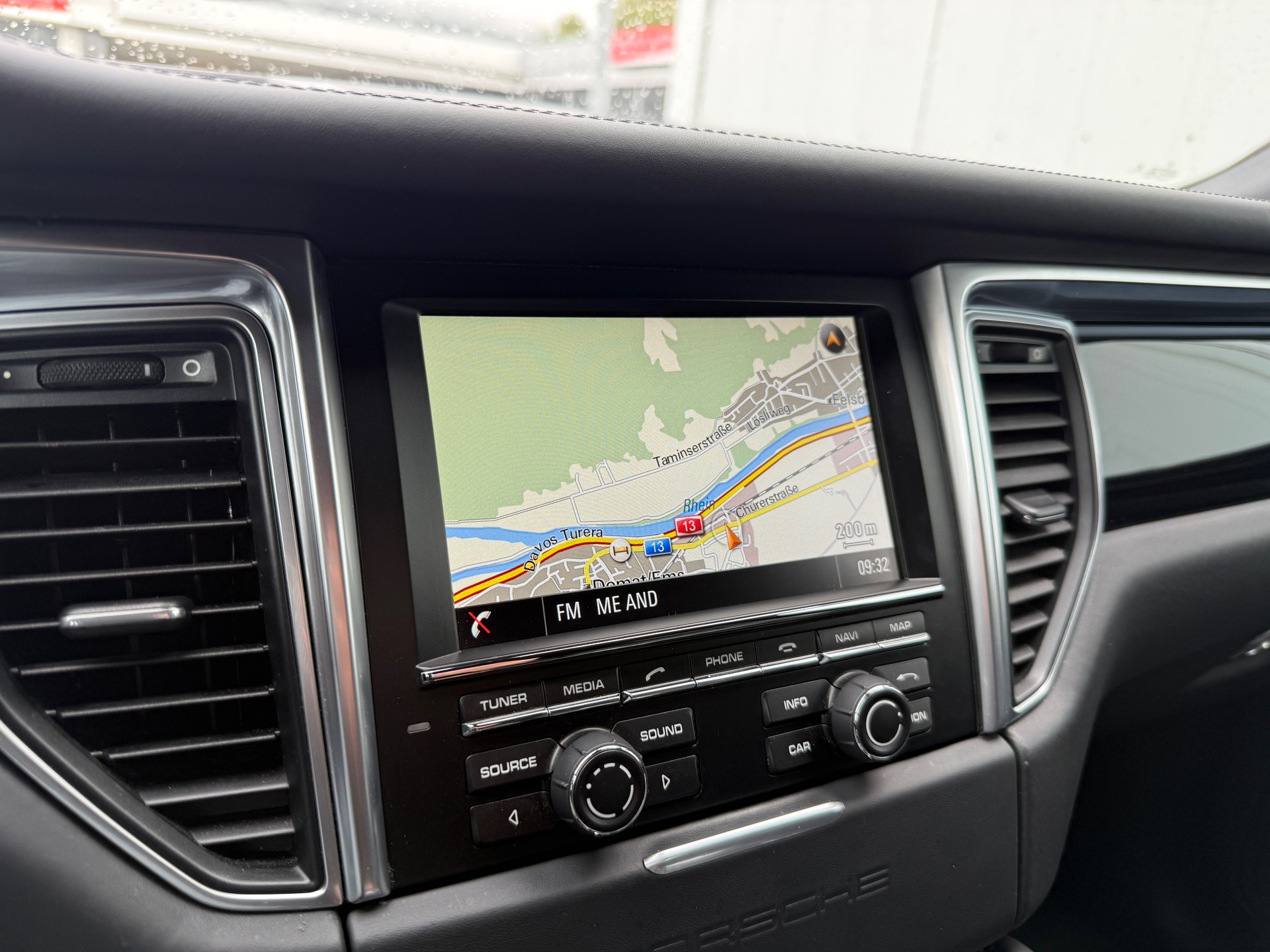PORSCHE Macan S PDK *TOP-GEPLEGT*ALLE SERVICE BEI PORSCHE*MFK FRISCH*20" PORSCHE ALU*-image-21