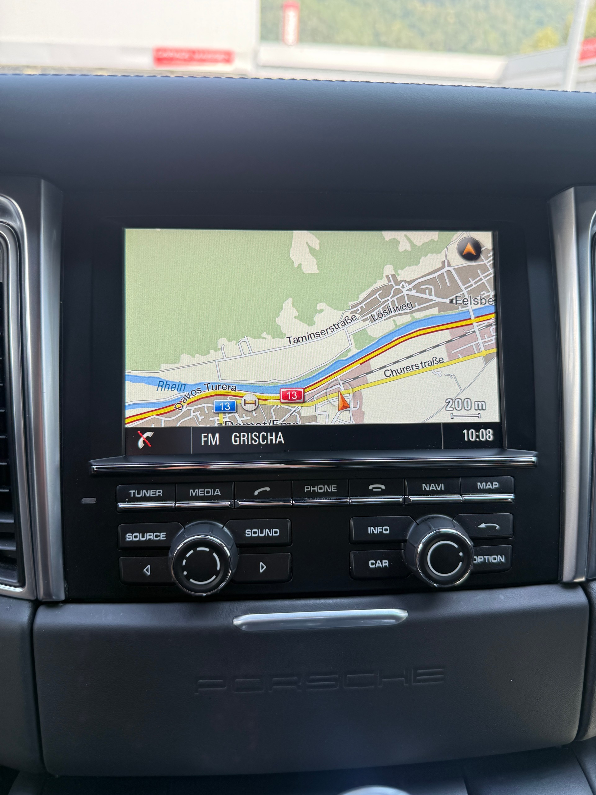 PORSCHE Macan S PDK *TOP-GEPLEGT*ALLE SERVICE BEI PORSCHE*MFK FRISCH*-image-21